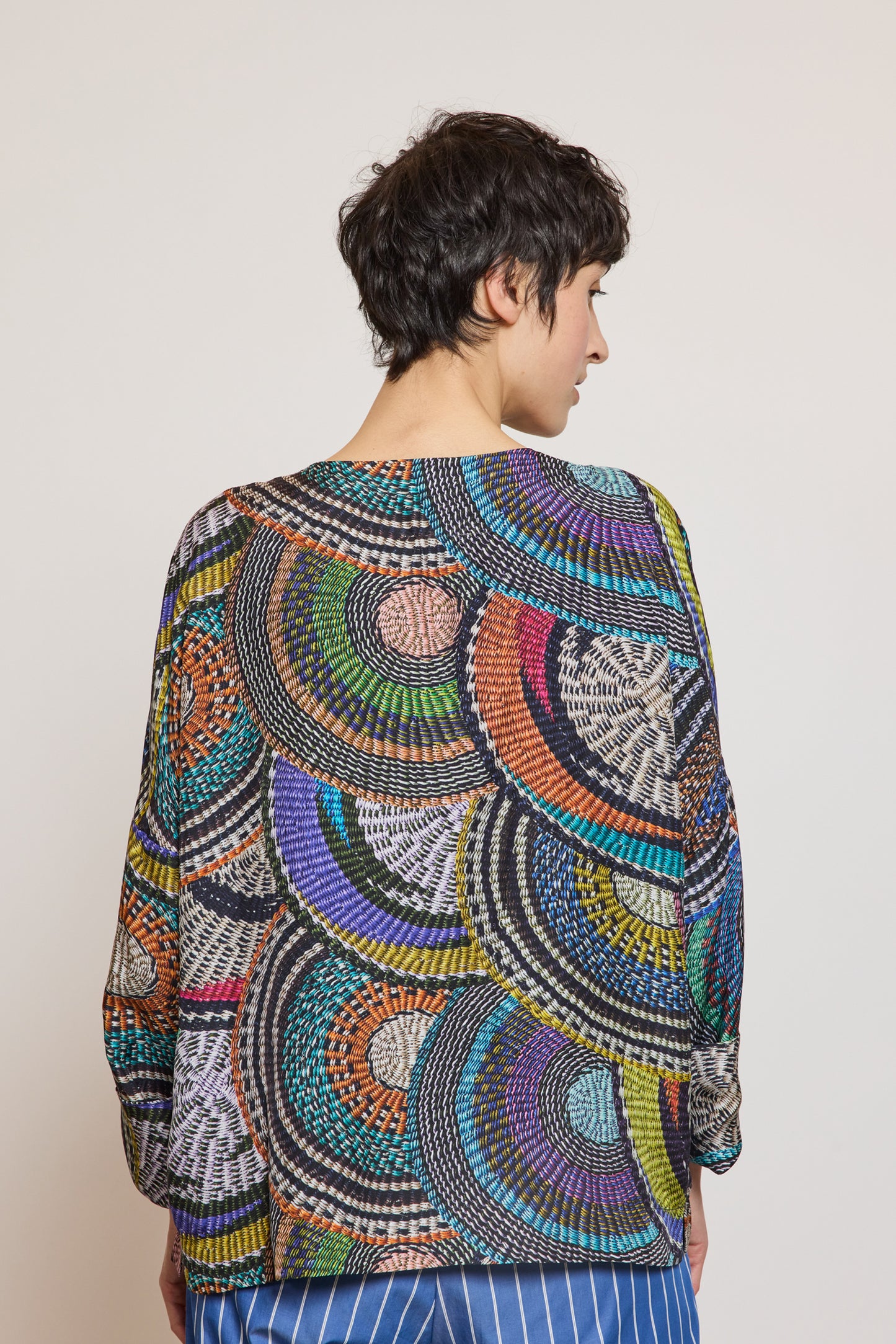 TOP EN SOIE HABUTAÏ MULTICOLORE
