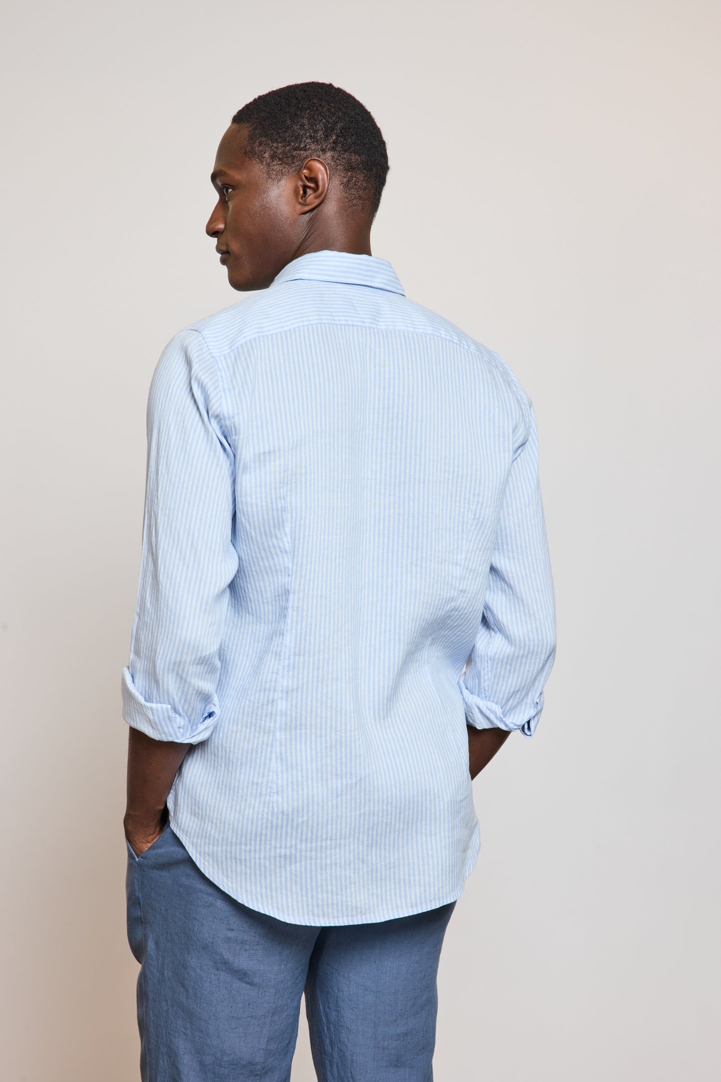 CHEMISE DROITE LIN RAYÉE BLEUE