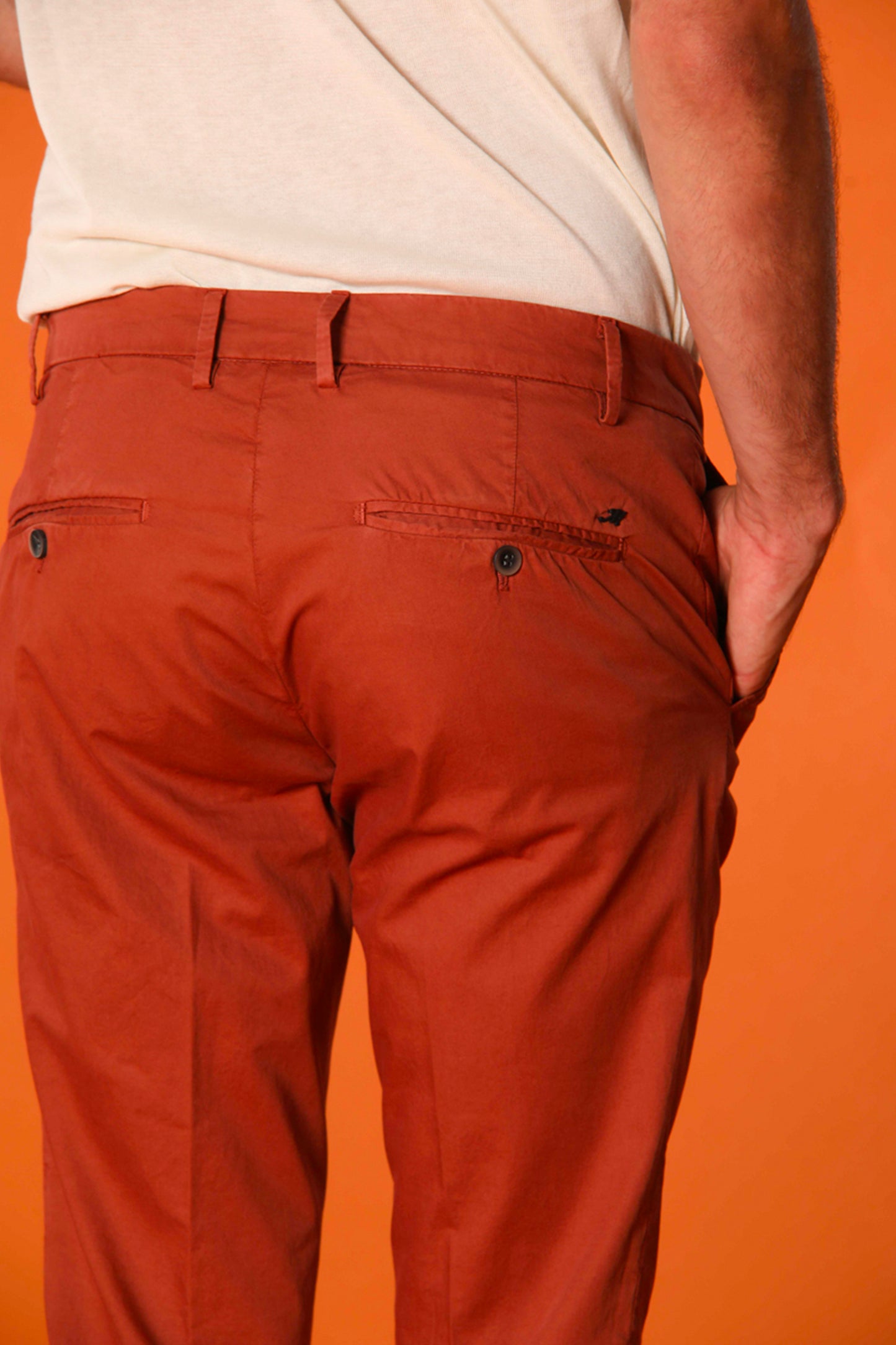 PANTALON EN POPELINE TERRACOTTA