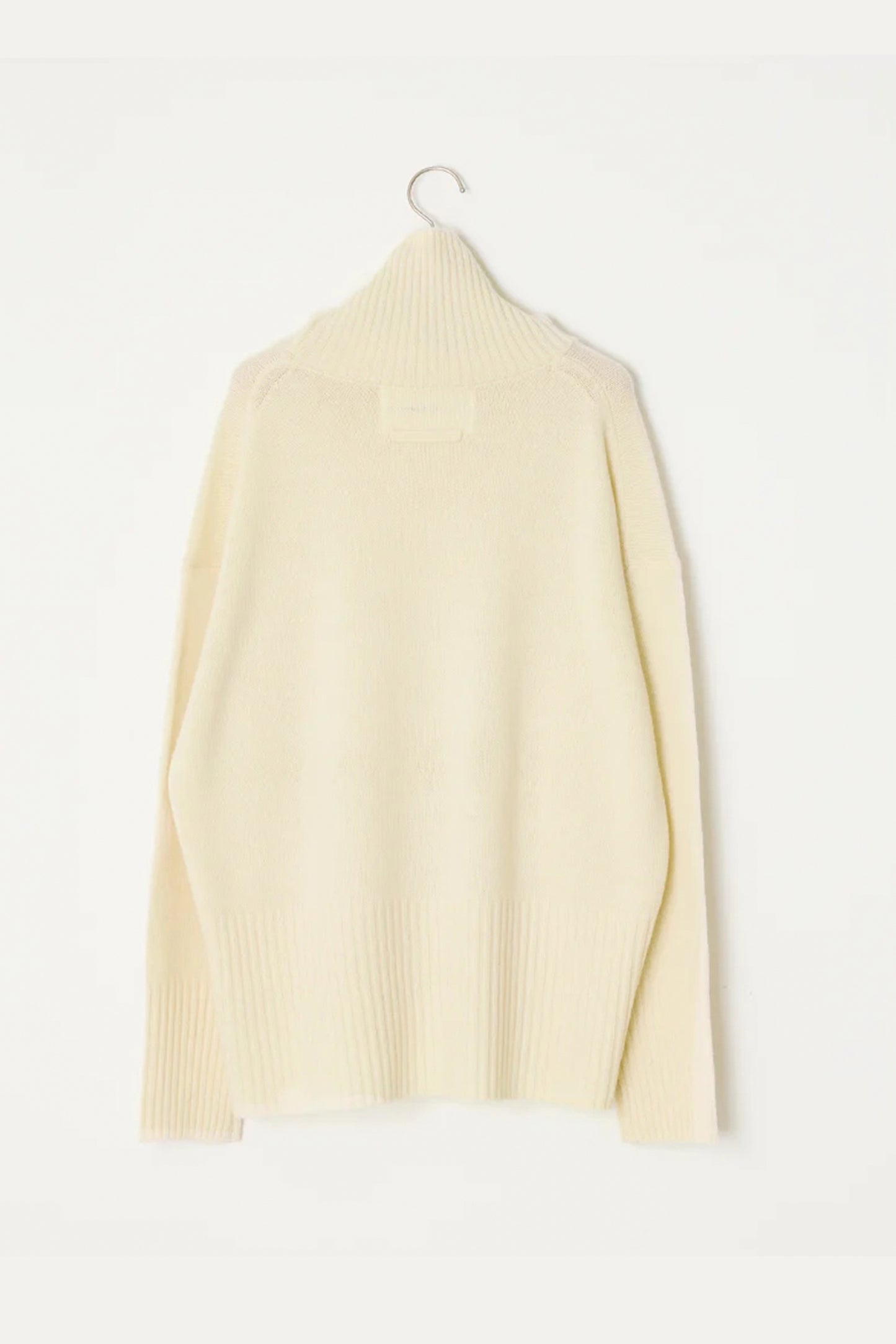 COL ROULÉ OVERSIZE ÉCRU