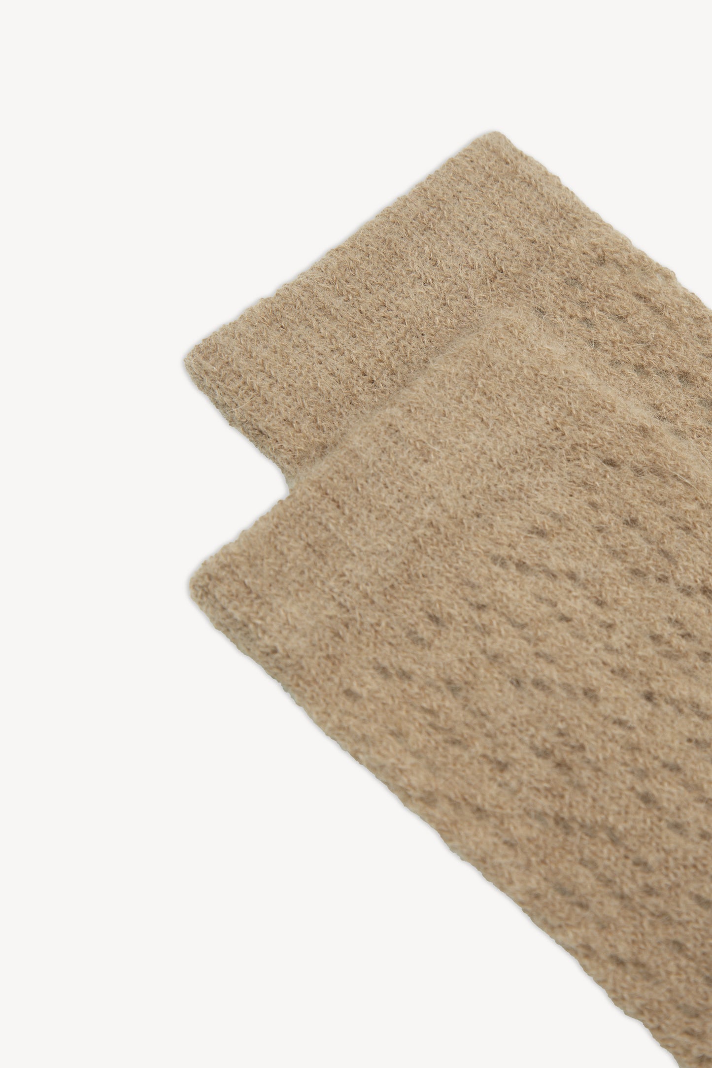 CHAUSSETTES EN MOHAIR BEIGE