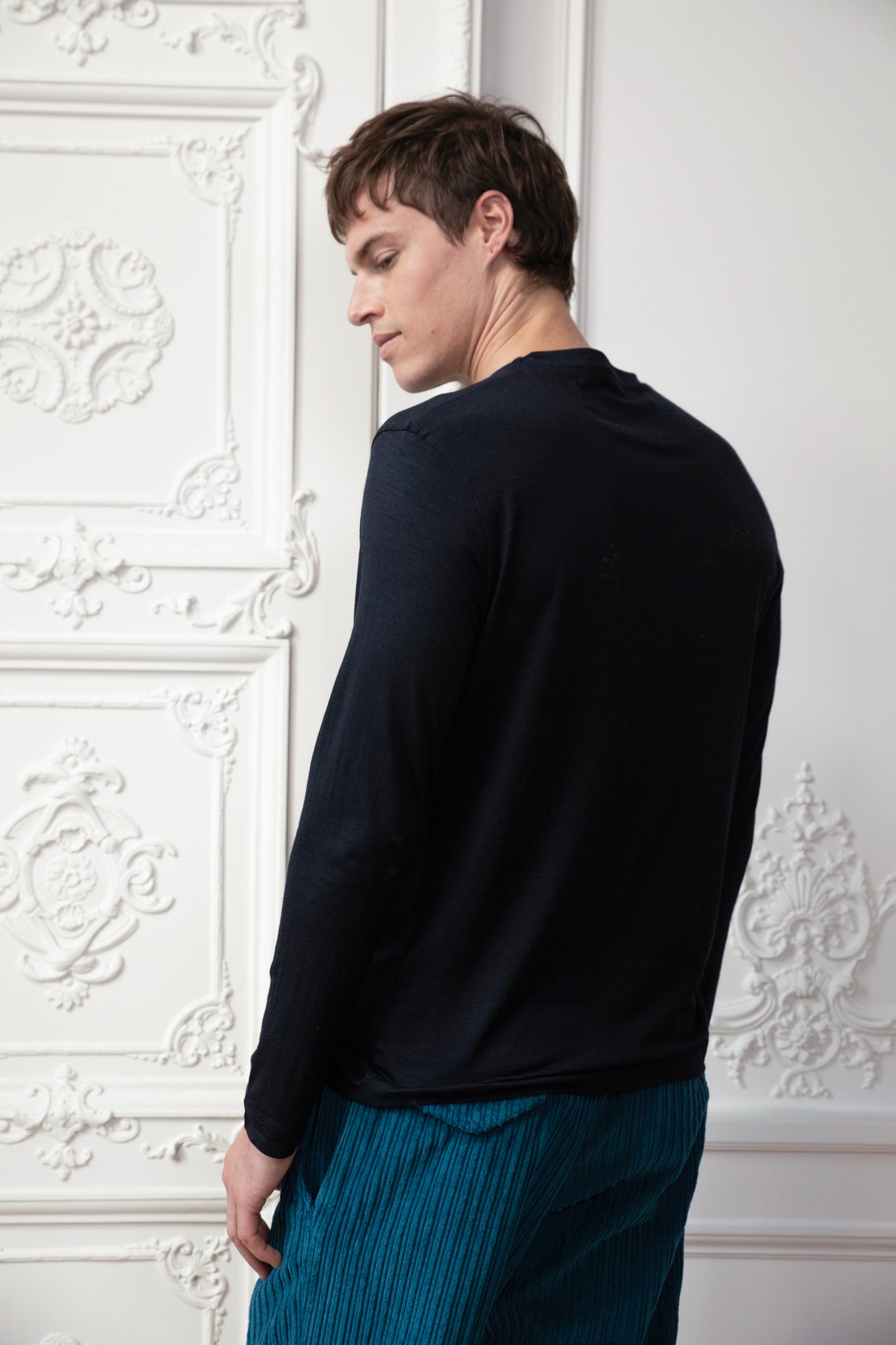 T-SHIRT EN LAINE MARINE