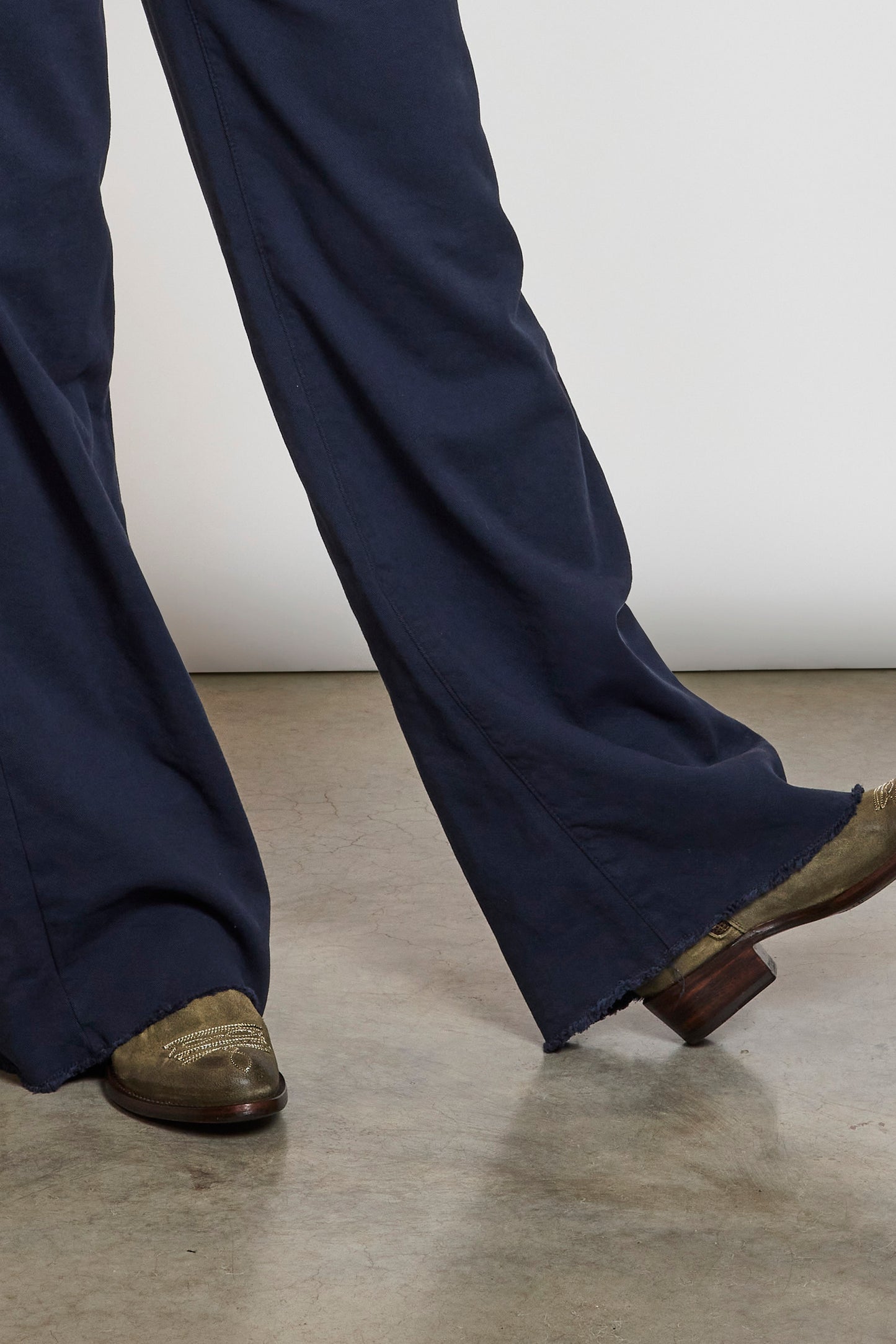 JEAN EN JERSEY FRANGÉ MARINE