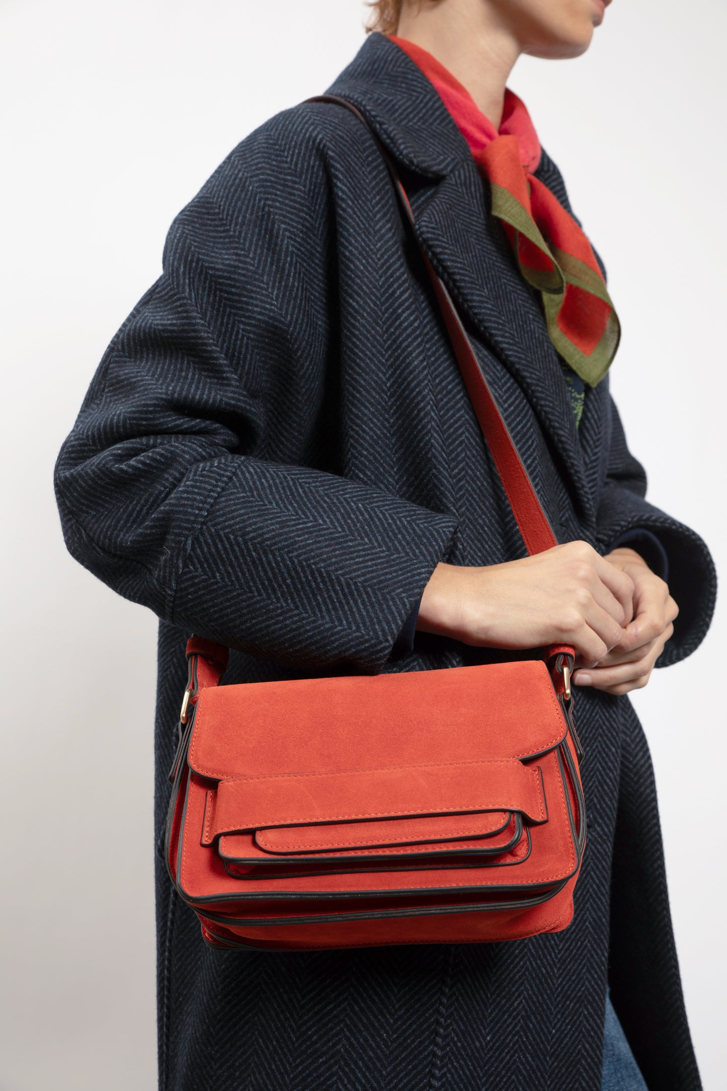 SAC À RABAT EN DAIM ROUGE