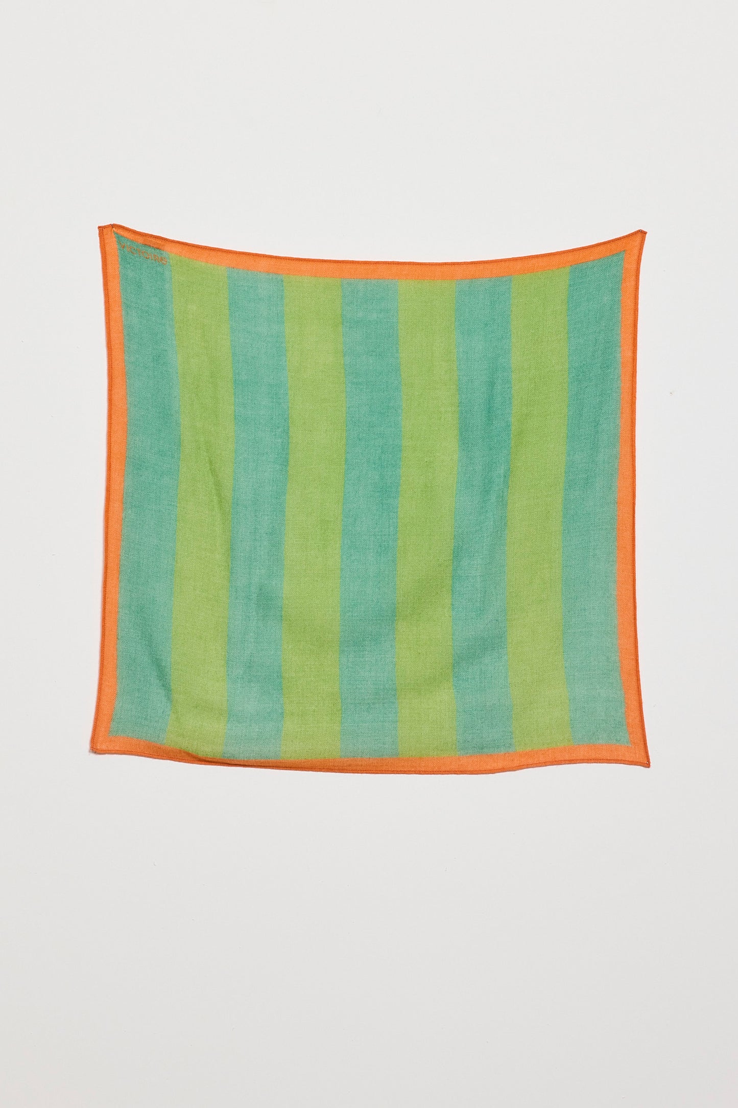 BANDANA RAYÉ EN LAINE VERT