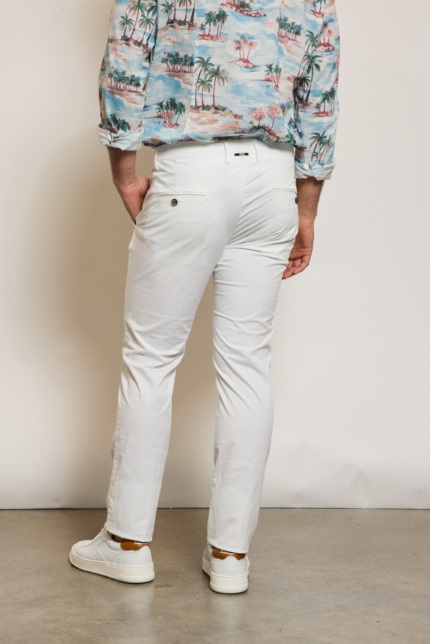PANTALON EN GABARDINE BLANC