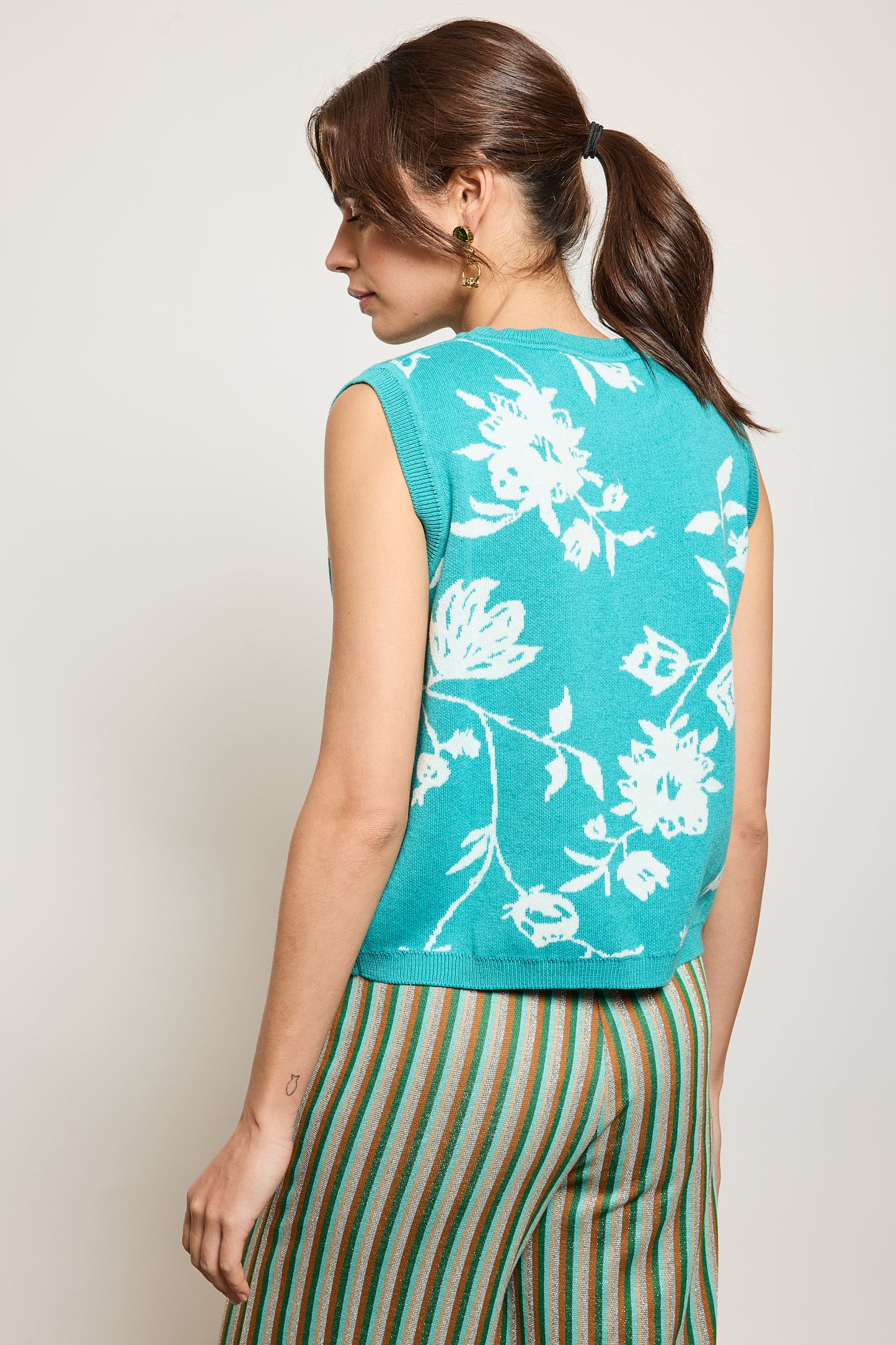 PULL SANS MANCHE JACQUARD LAGON