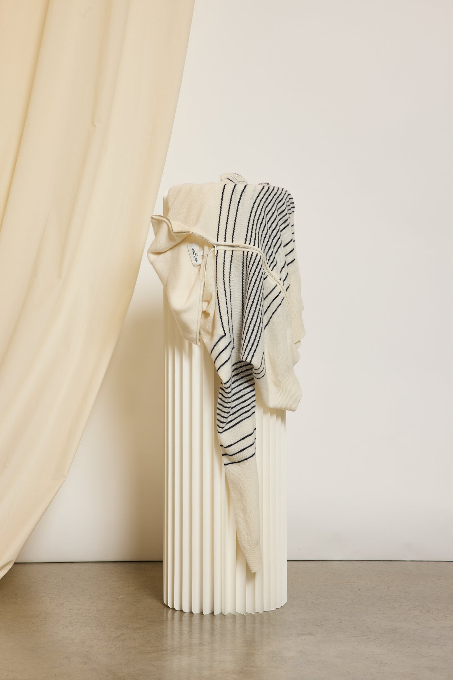 CARDIGAN ZIPPÉ ÉCRU