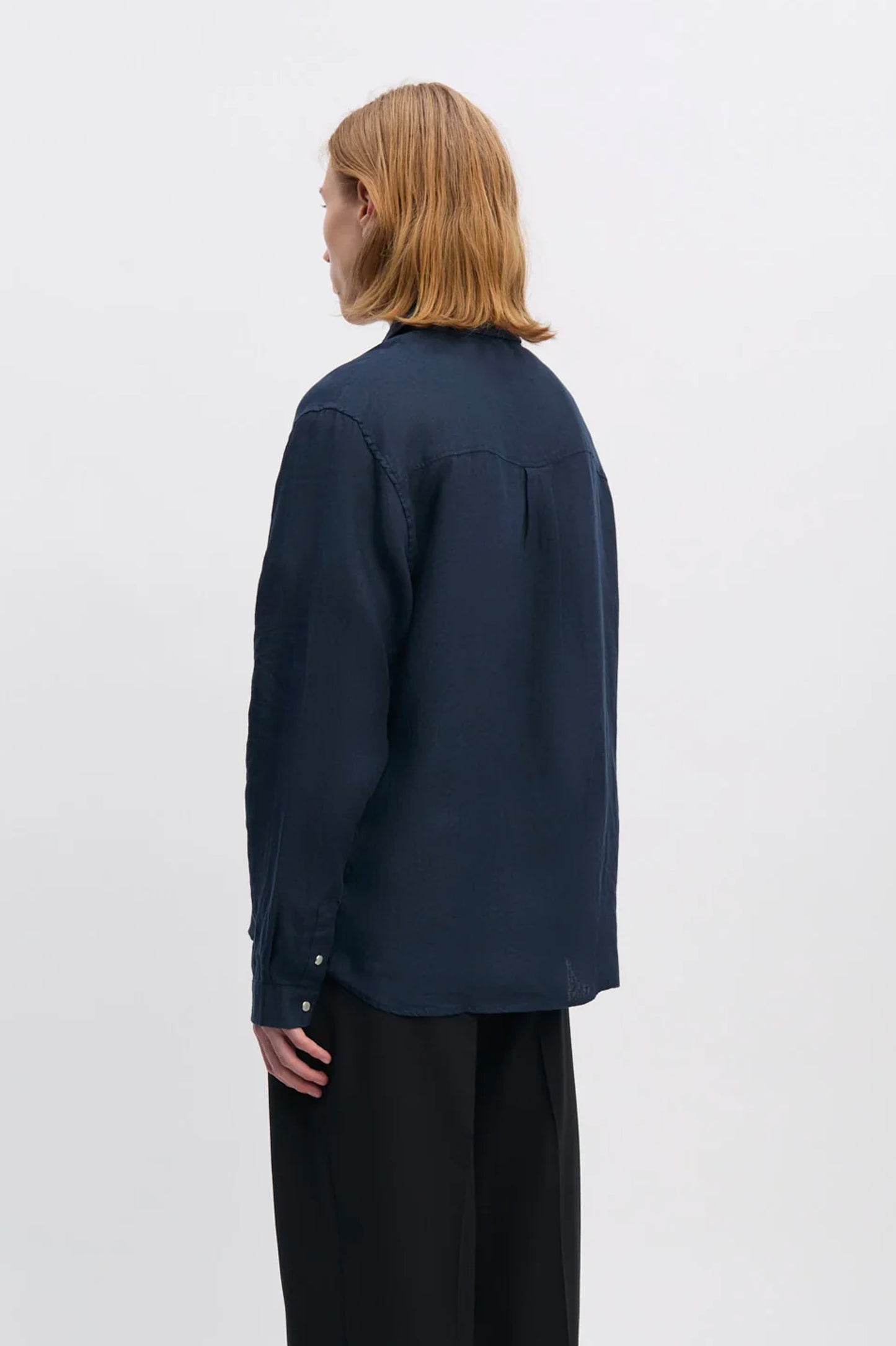 CHEMISE EN LIN MARINE