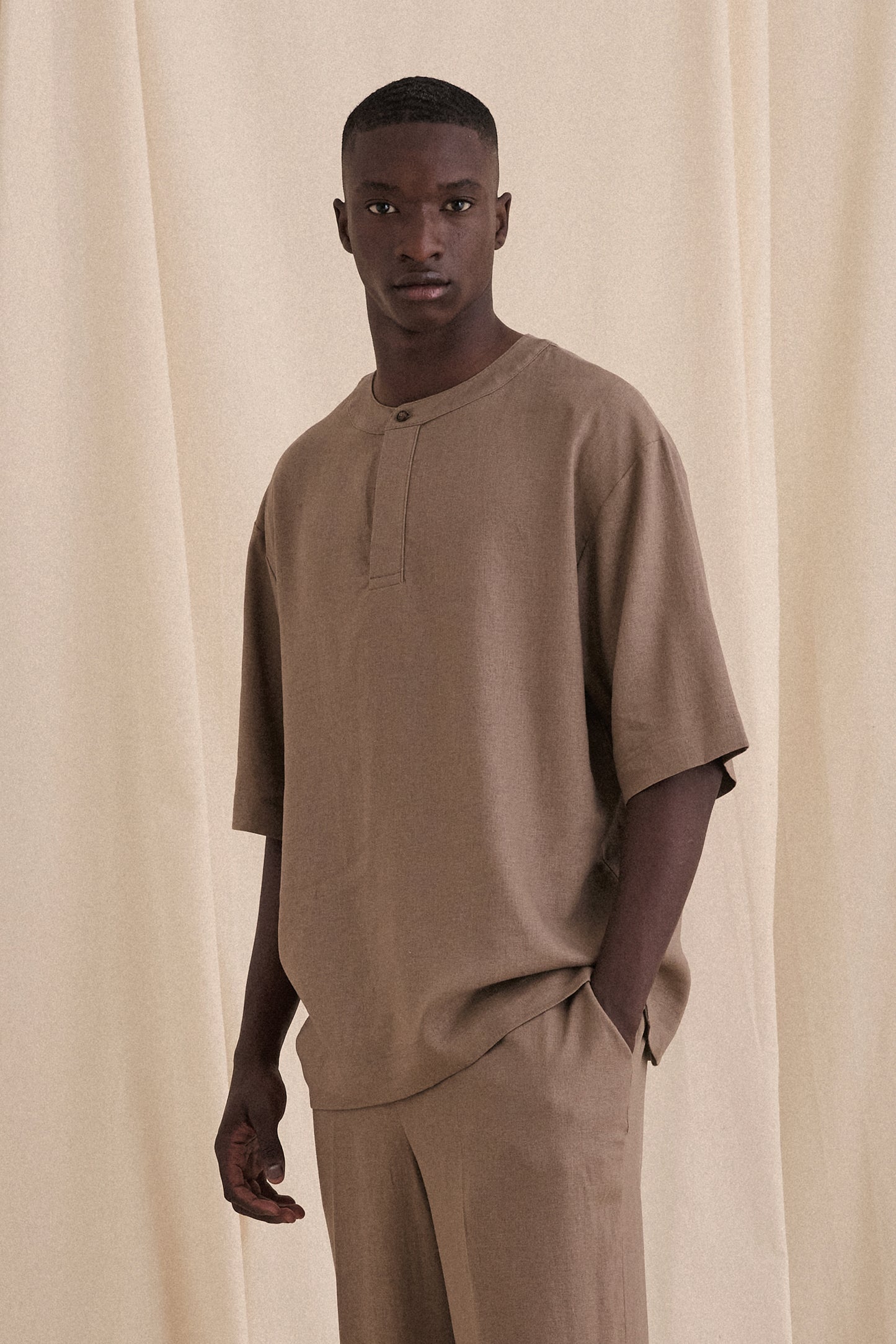 T-SHIRT COL TUNISIEN BOMBER CRÈME