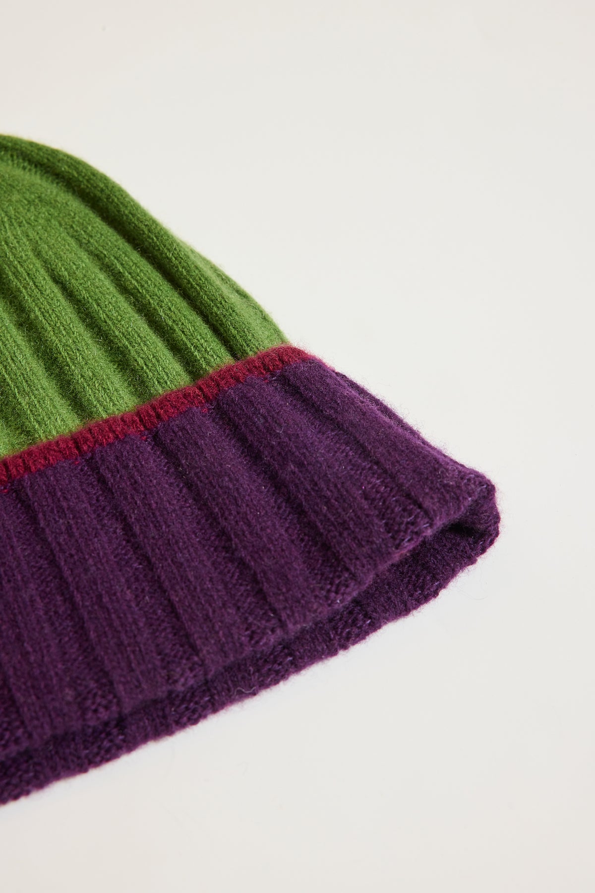 BONNET TRICOLORE VERT