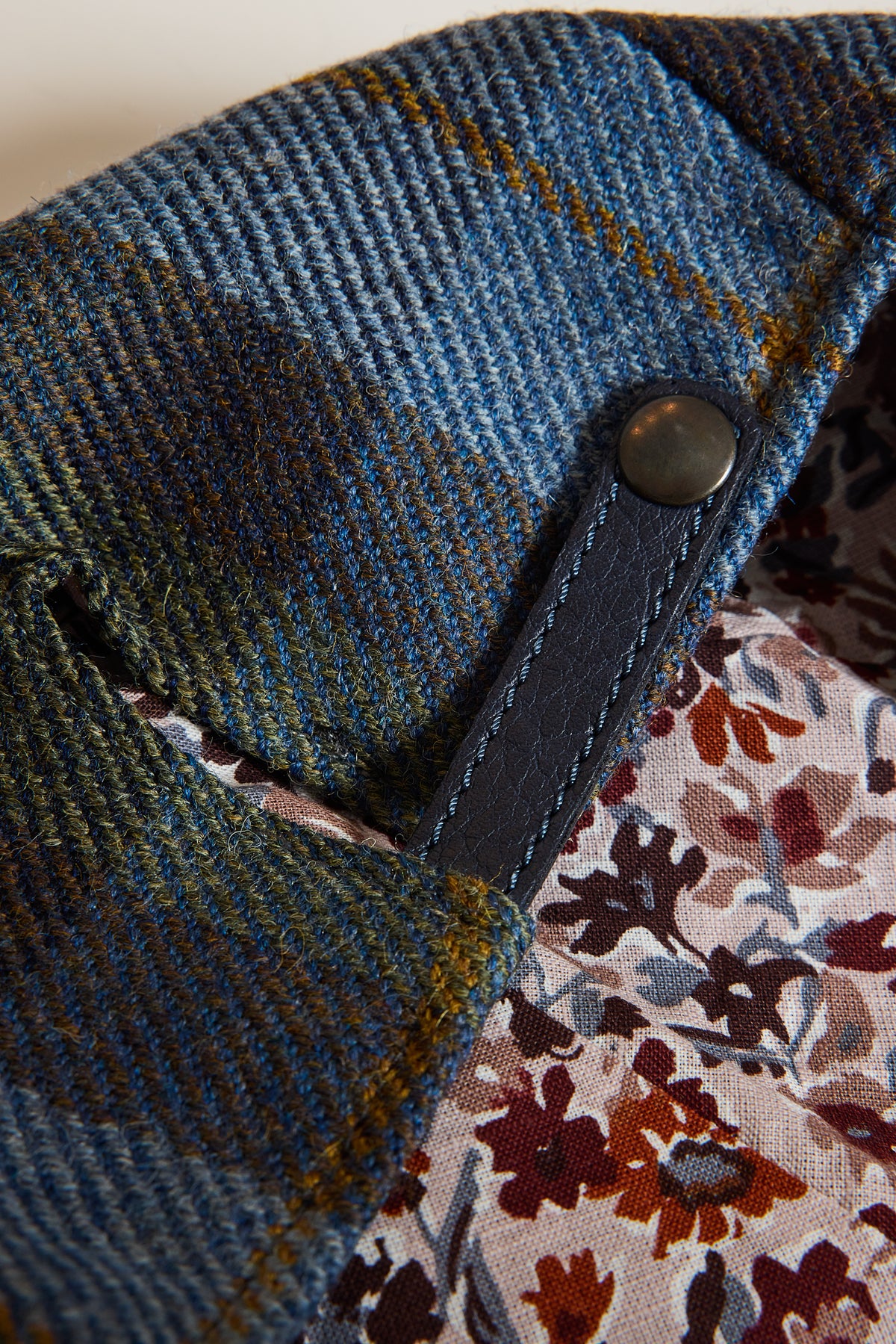 CASQUETTE PLATE LAINE TARTAN