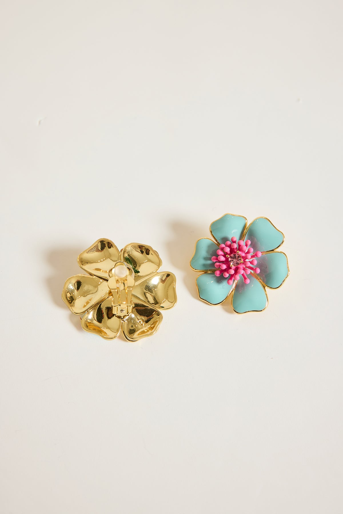 BOUCLE D'OREILLE FLEURS CLIP BLEUES