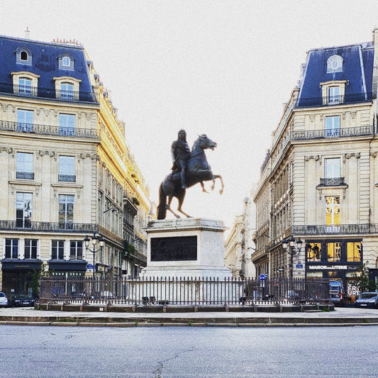 Paris Place des Victoires