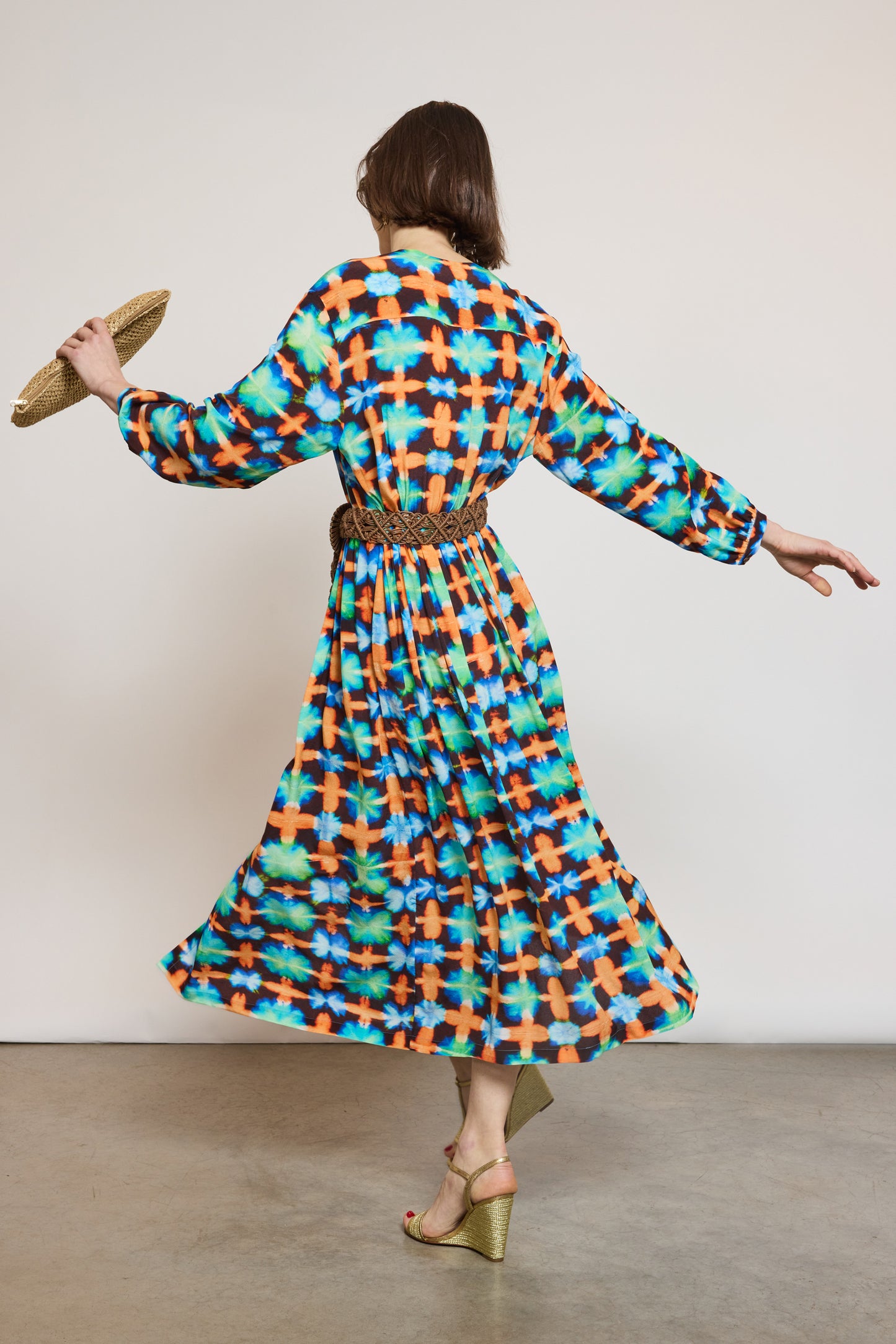 ROBE EN CRÊPE DE CHINE BLEUE