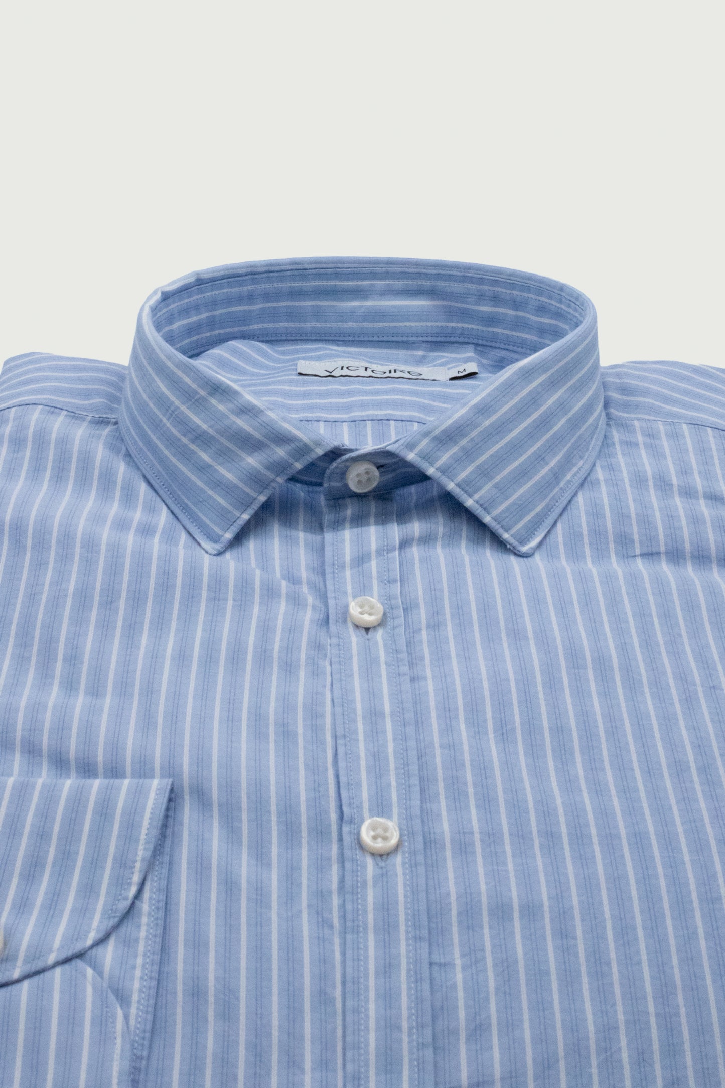 CHEMISE CINTRÉE VOILE DE COTON RAYÉE BLEUE