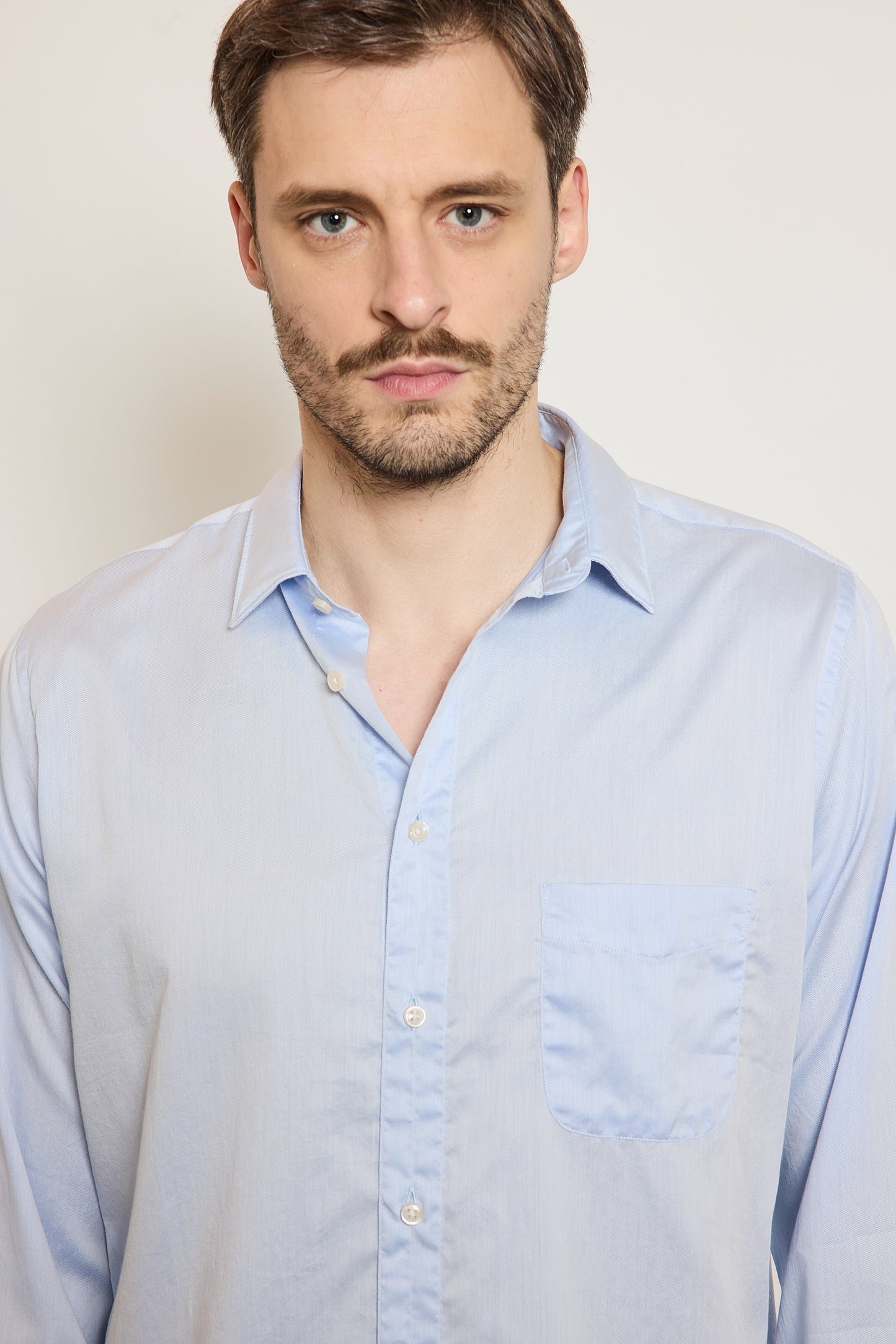 CHEMISE DROITE BLEUE