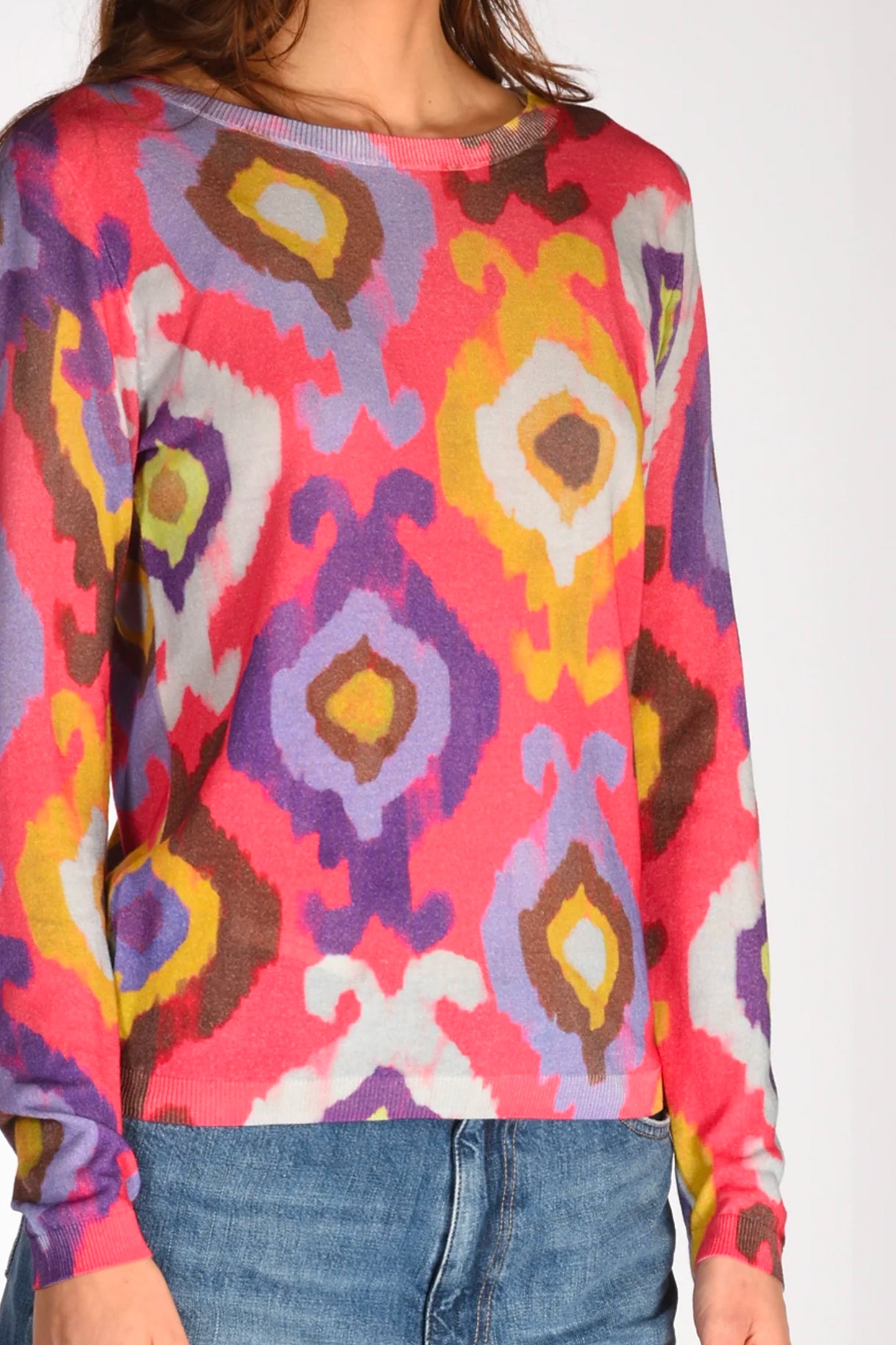 ROUND COLLAR SWEATER FUSCHIA