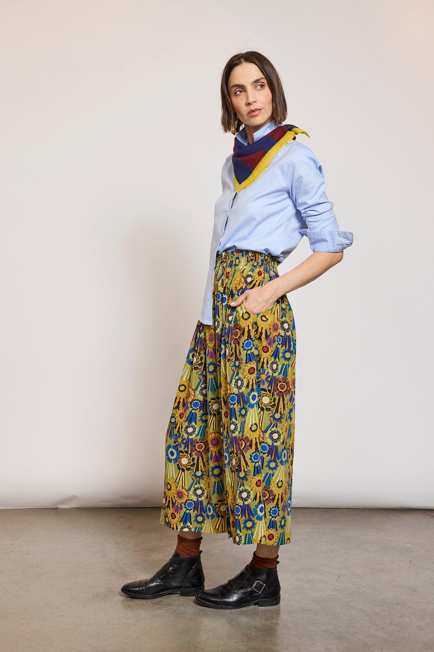 JUPE EN CRÊPE COCARDE MULTICOLORE