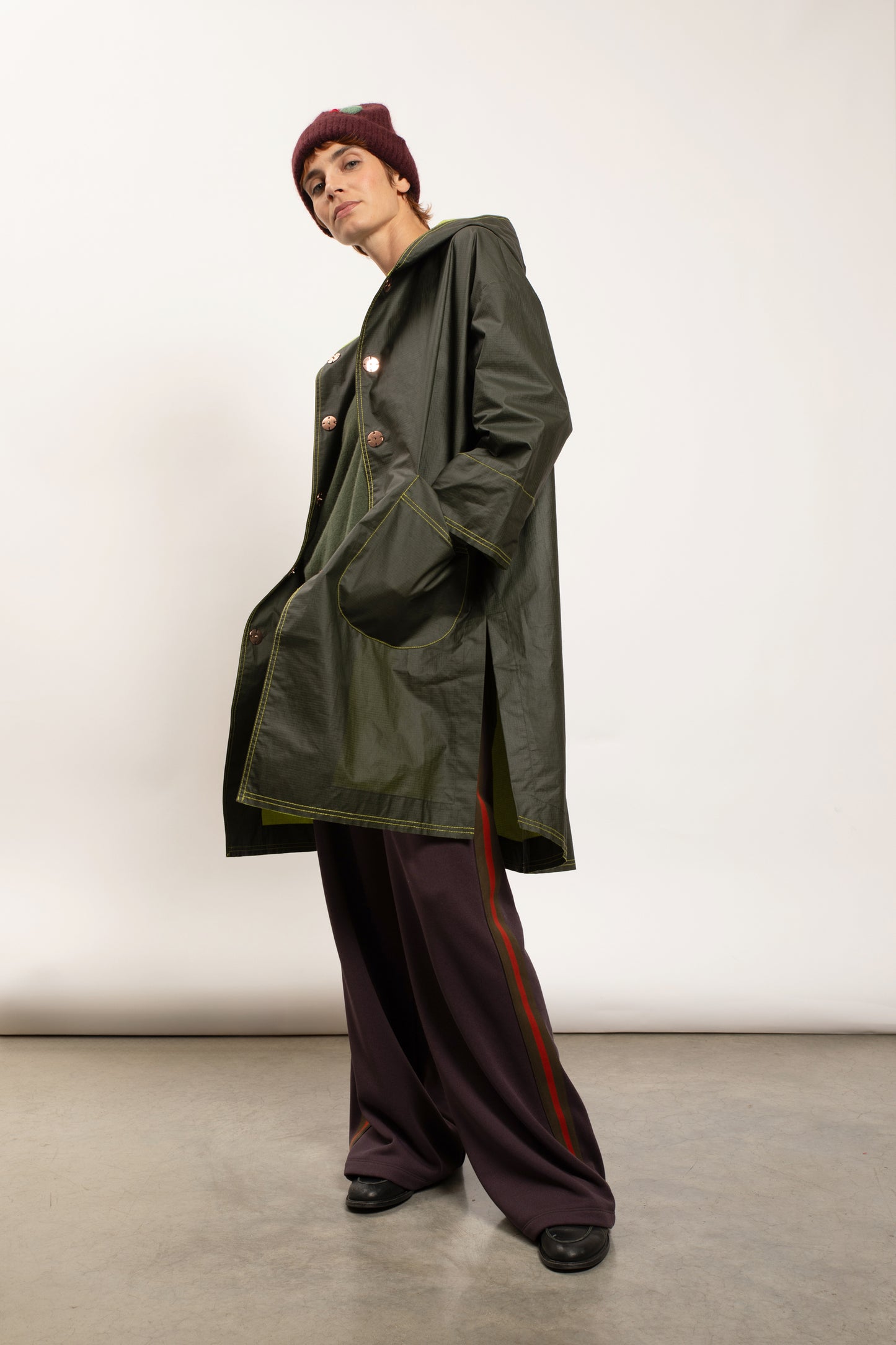 BICOLORED RAINCOAT GREEN