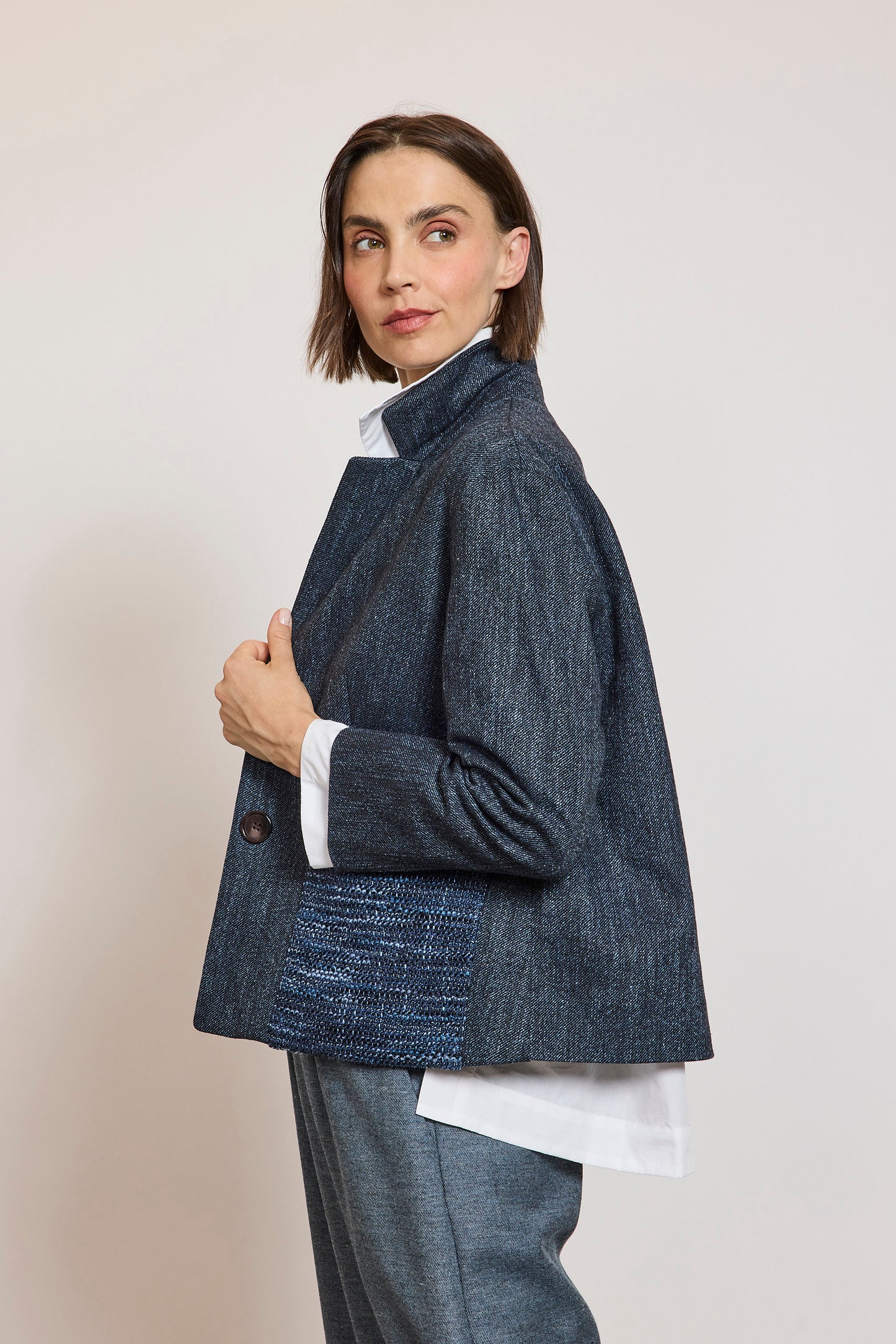 PATCH POCKETS JACKET BLUE DENIM