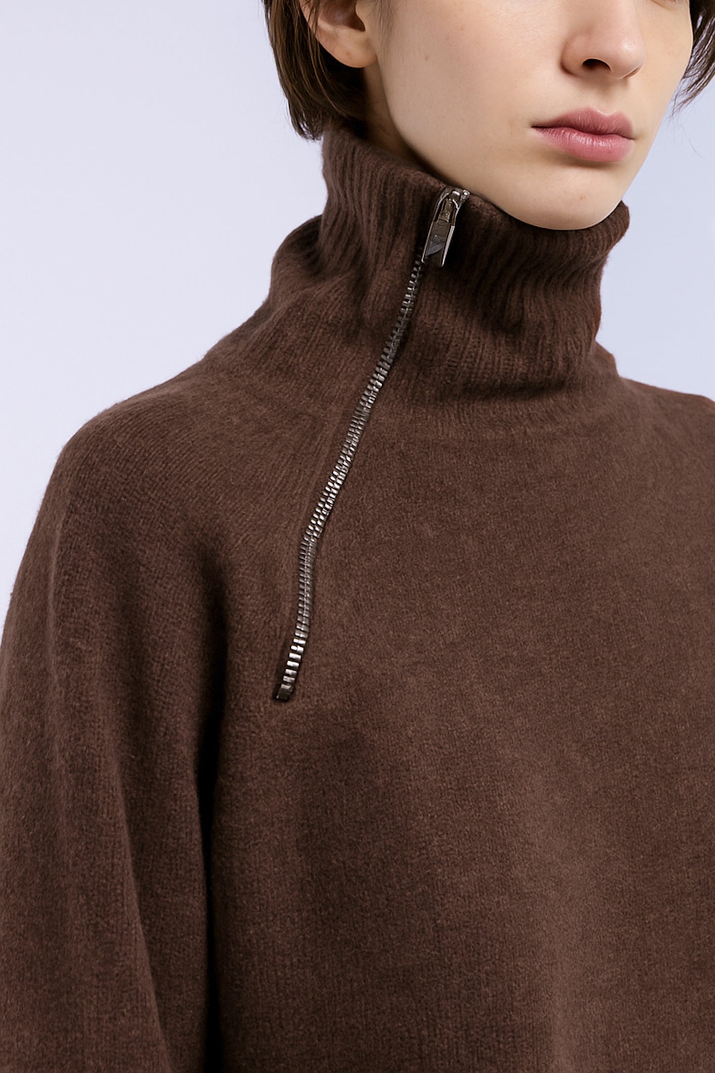 CAMIONNEUR EN LAINE NOISETTE