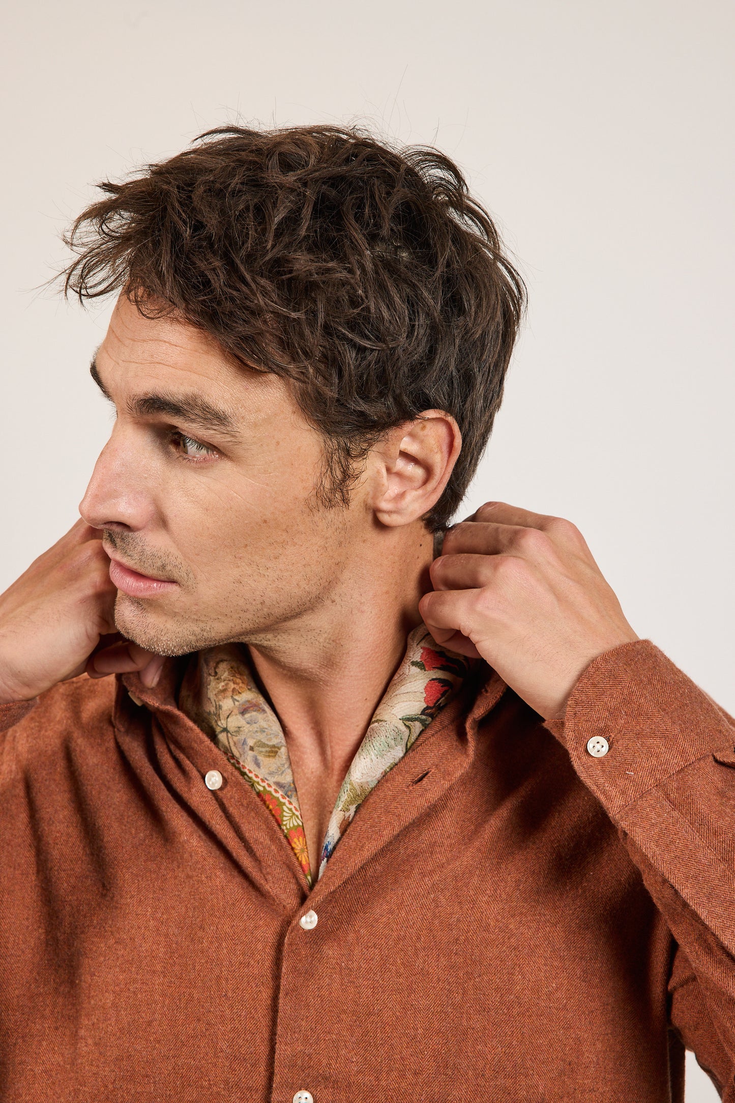 SMALL SILK BANDANA KHAKI