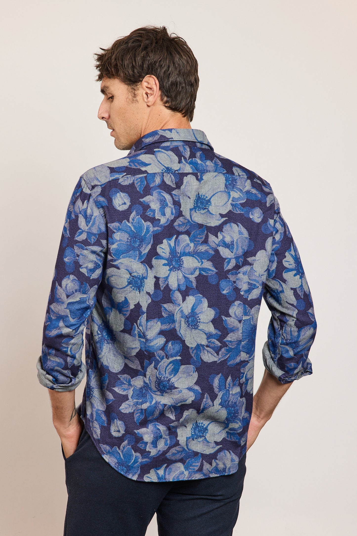 SEMI SLIM SHIRT FLOWERS