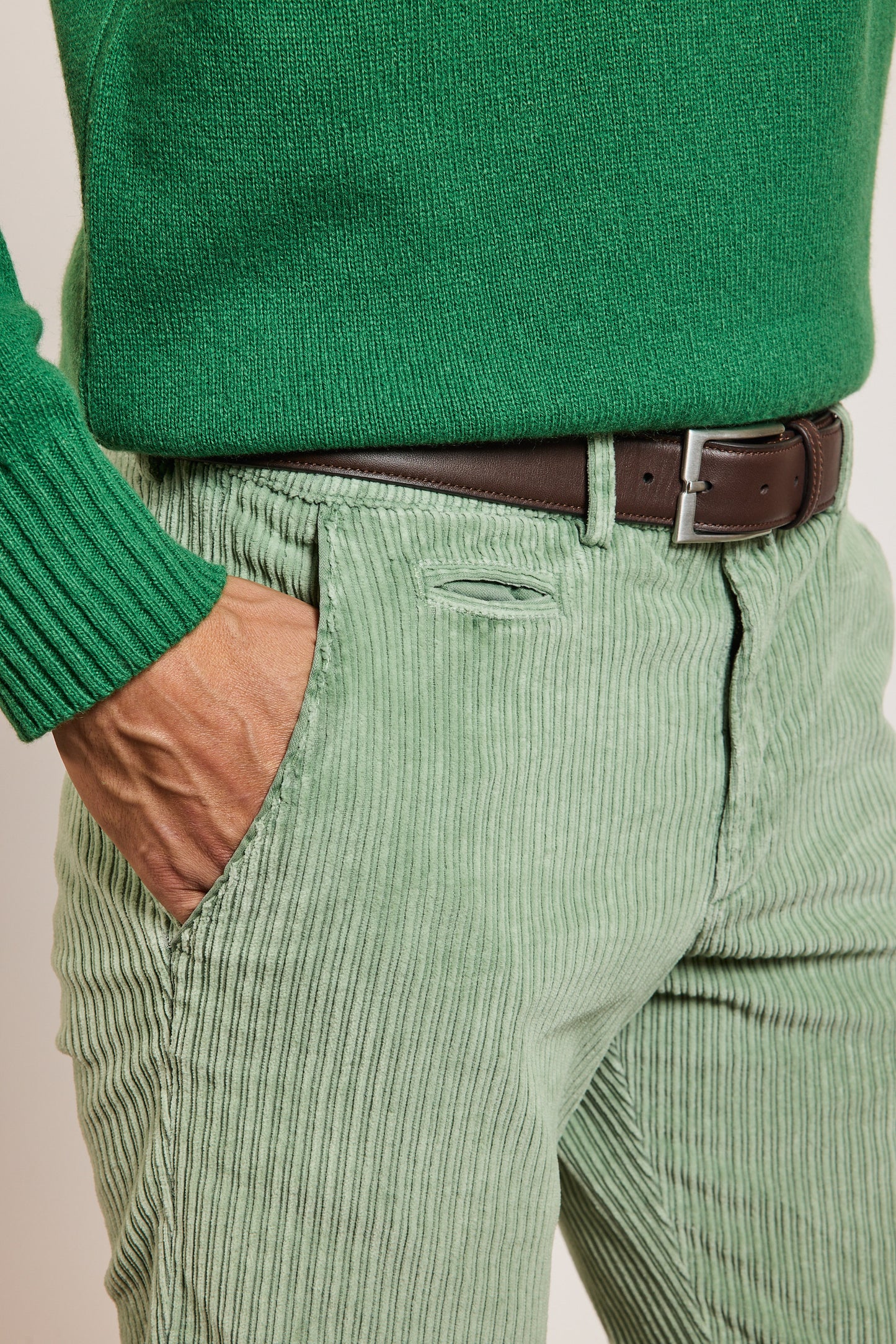 THICK CORDUROY TROUSERS PEPPERMINT