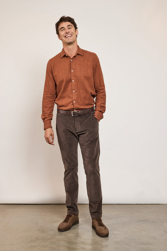 PANTALON SLIM VELOURS LISSE CHOCOLAT