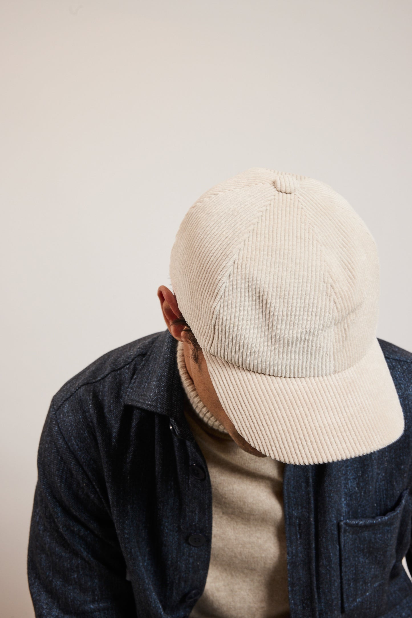 CORDUROY CAP OFF WHITE
