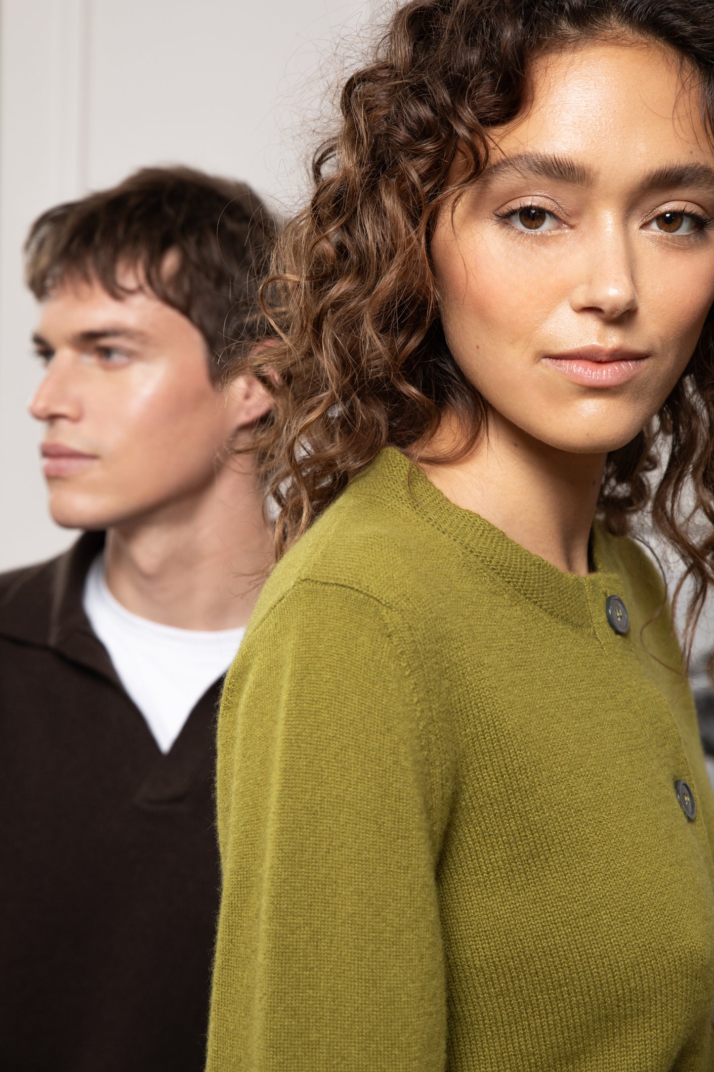 CASHMERE CARDIGAN MUSTARD