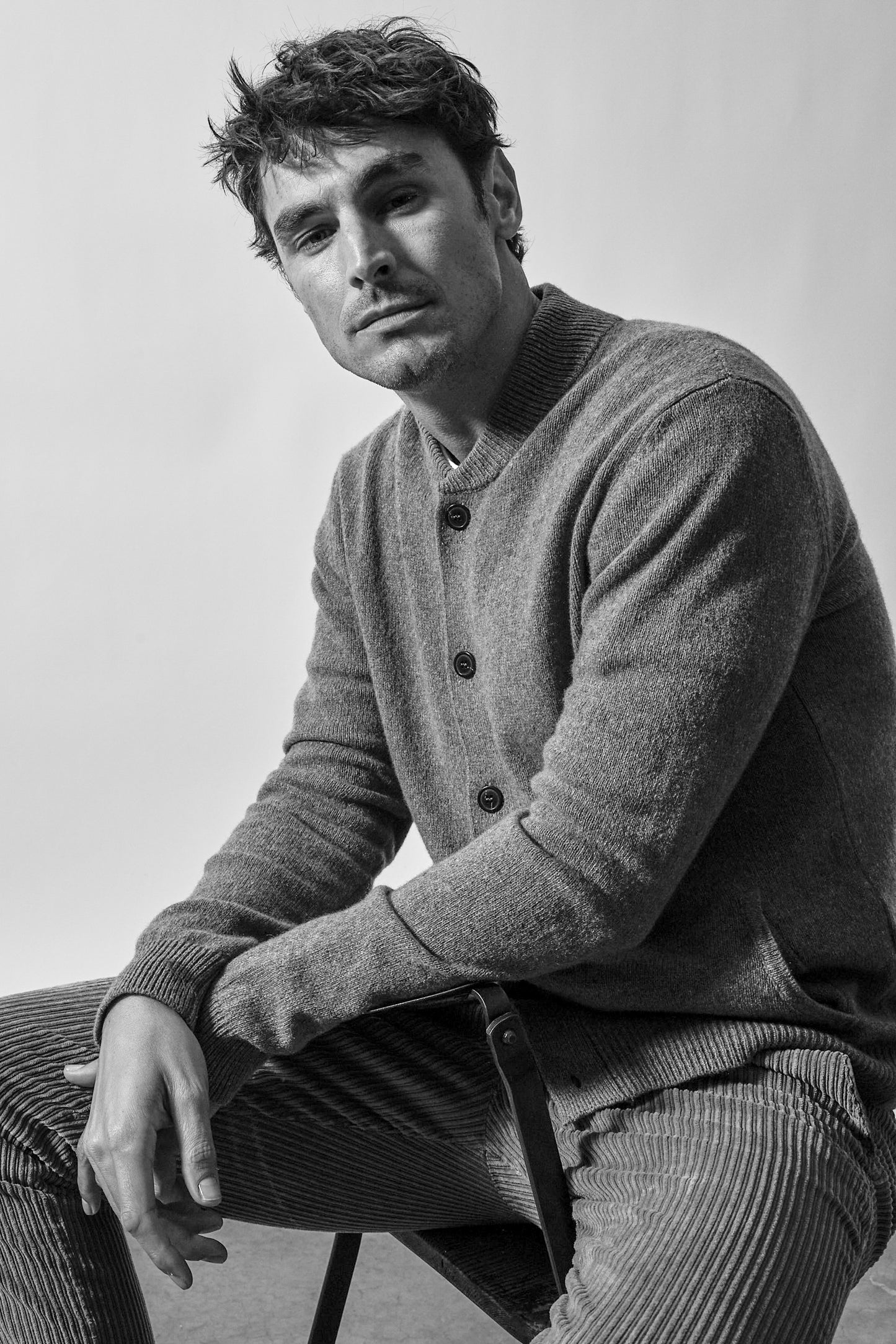 RECYCLED CASHMERE CARDIGAN GREY