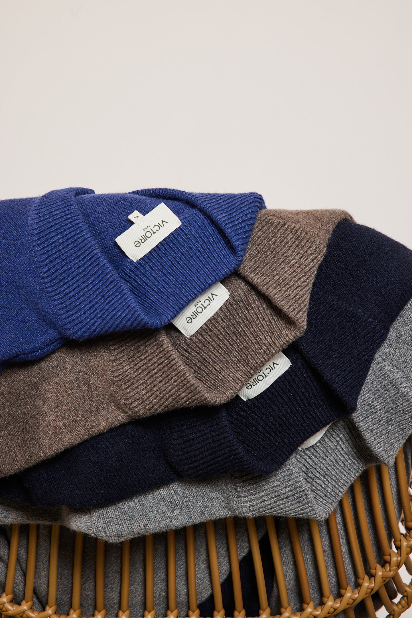 RECYCLED CASHMERE CARDIGAN GREY