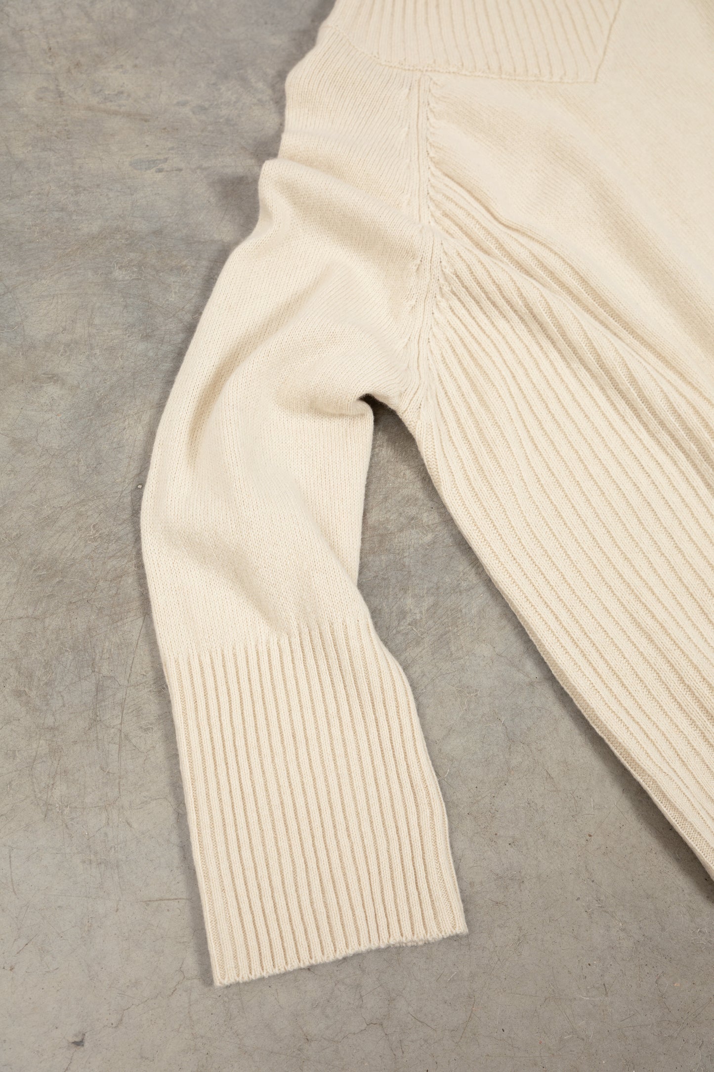 RECYCLED CASHMERE MOCK NECK WHITE