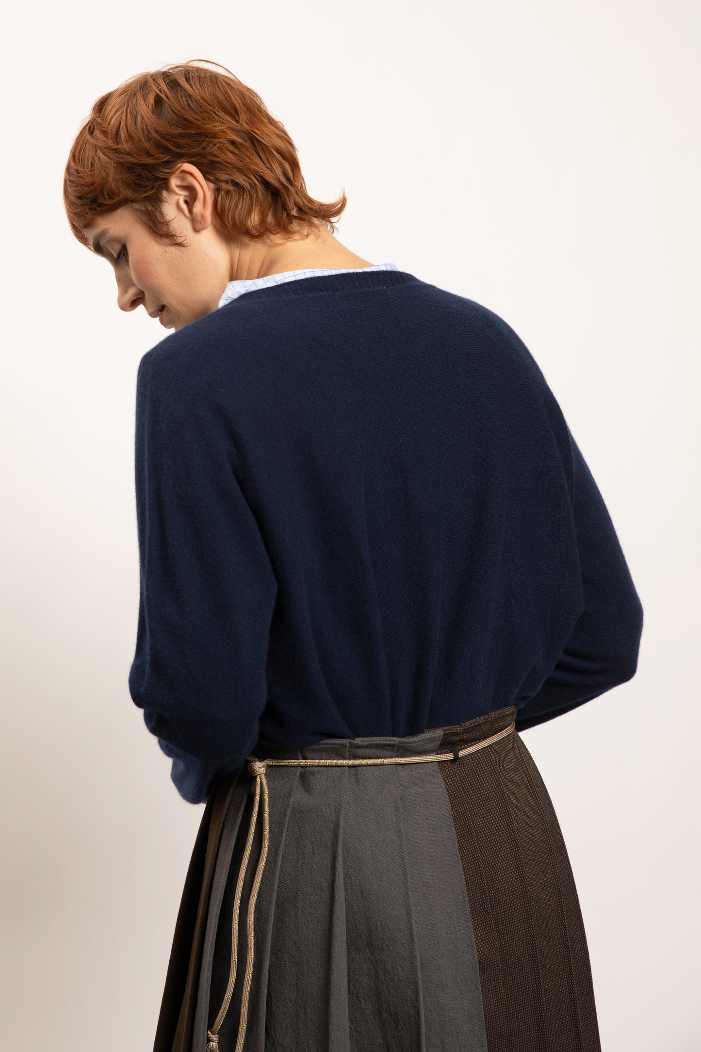 CASHMERE SWEATER NAVY