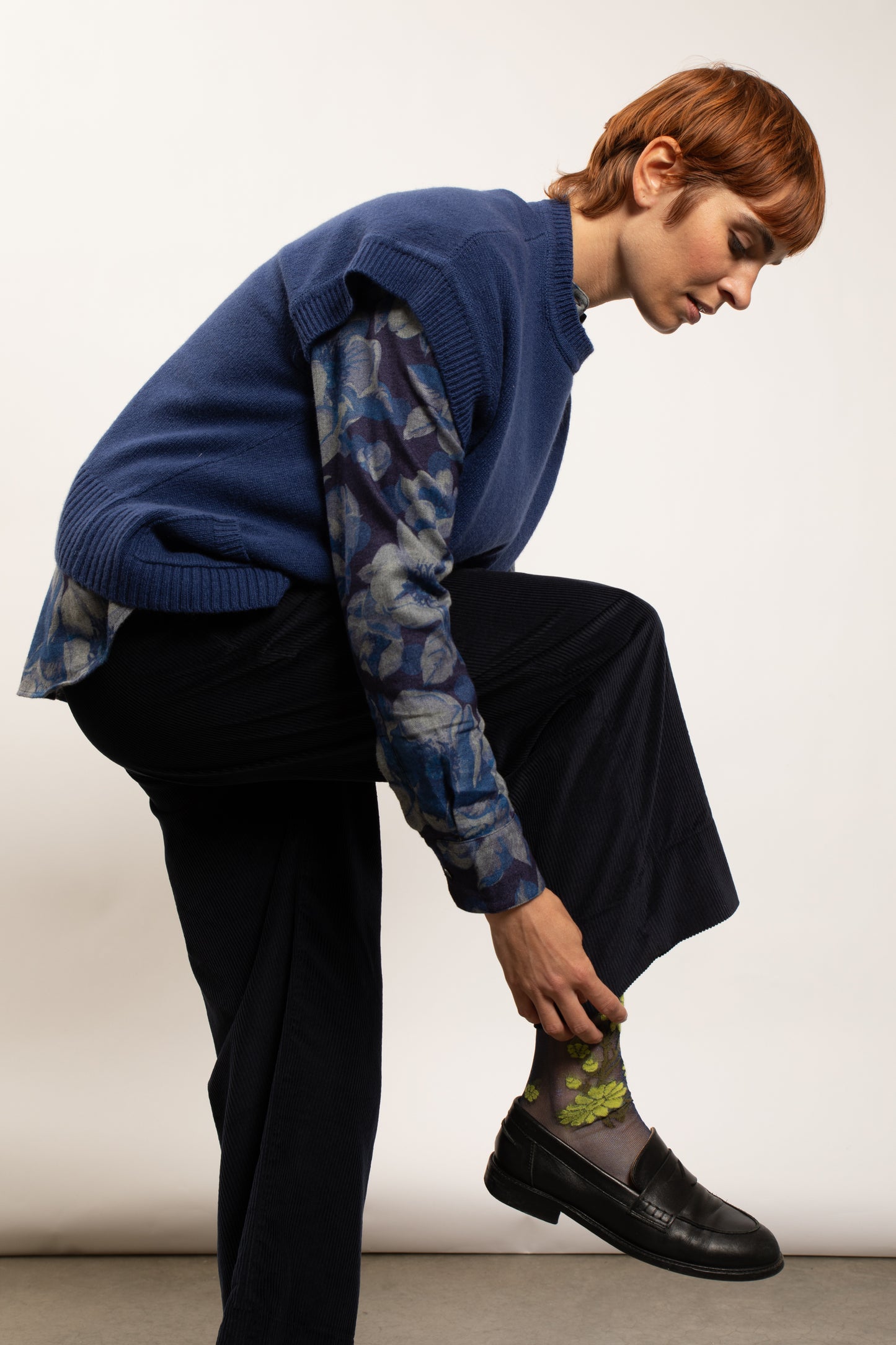 SLEEVELESS RECYCLED CASHMERE INDIGO