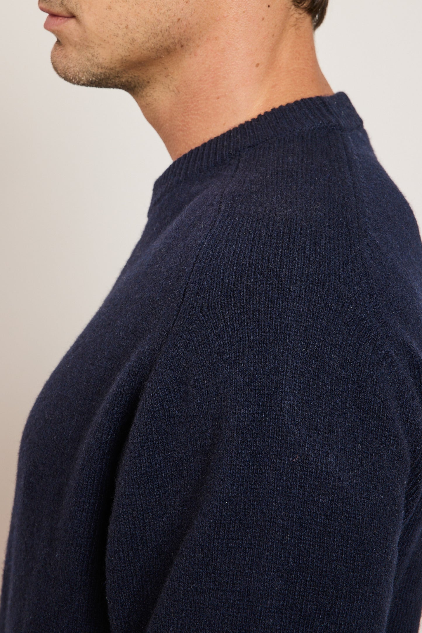 NAVY RECYCLED CASHMERE SWEATER