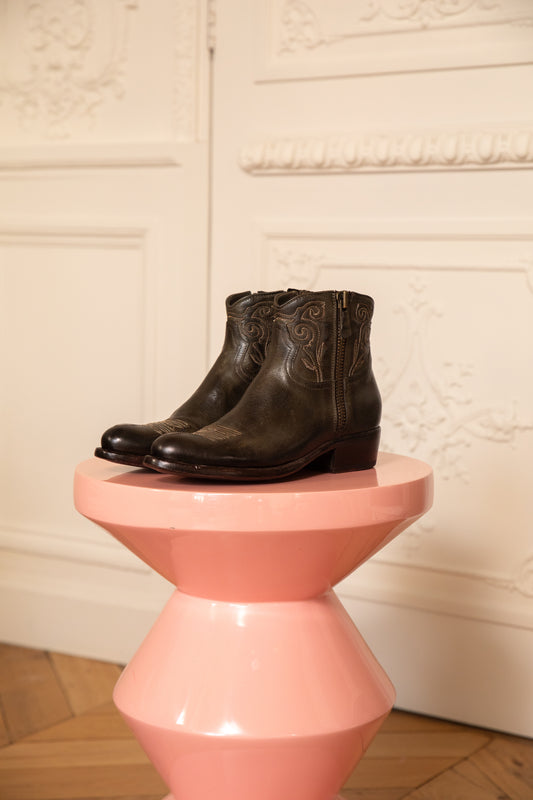 BOOTS EN CUIR VERTES