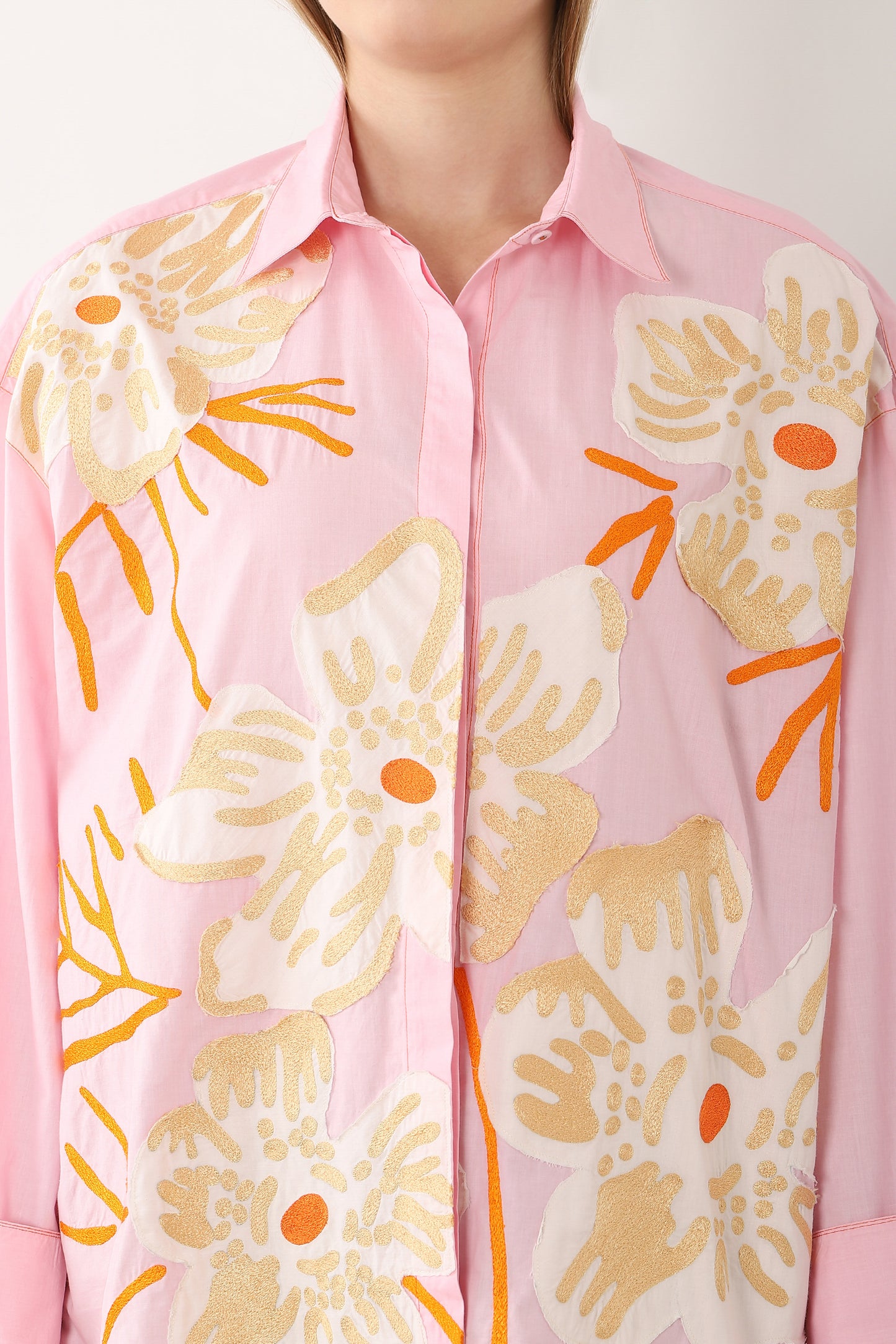 CHEMISE BRODÉE MAXI FLEURS ROSE