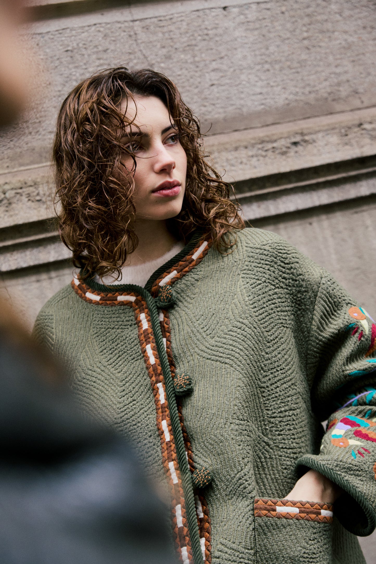 EMBROIDERED JACKET GREEN