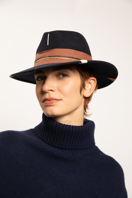 CHAPEAU BRODÉ MARINE