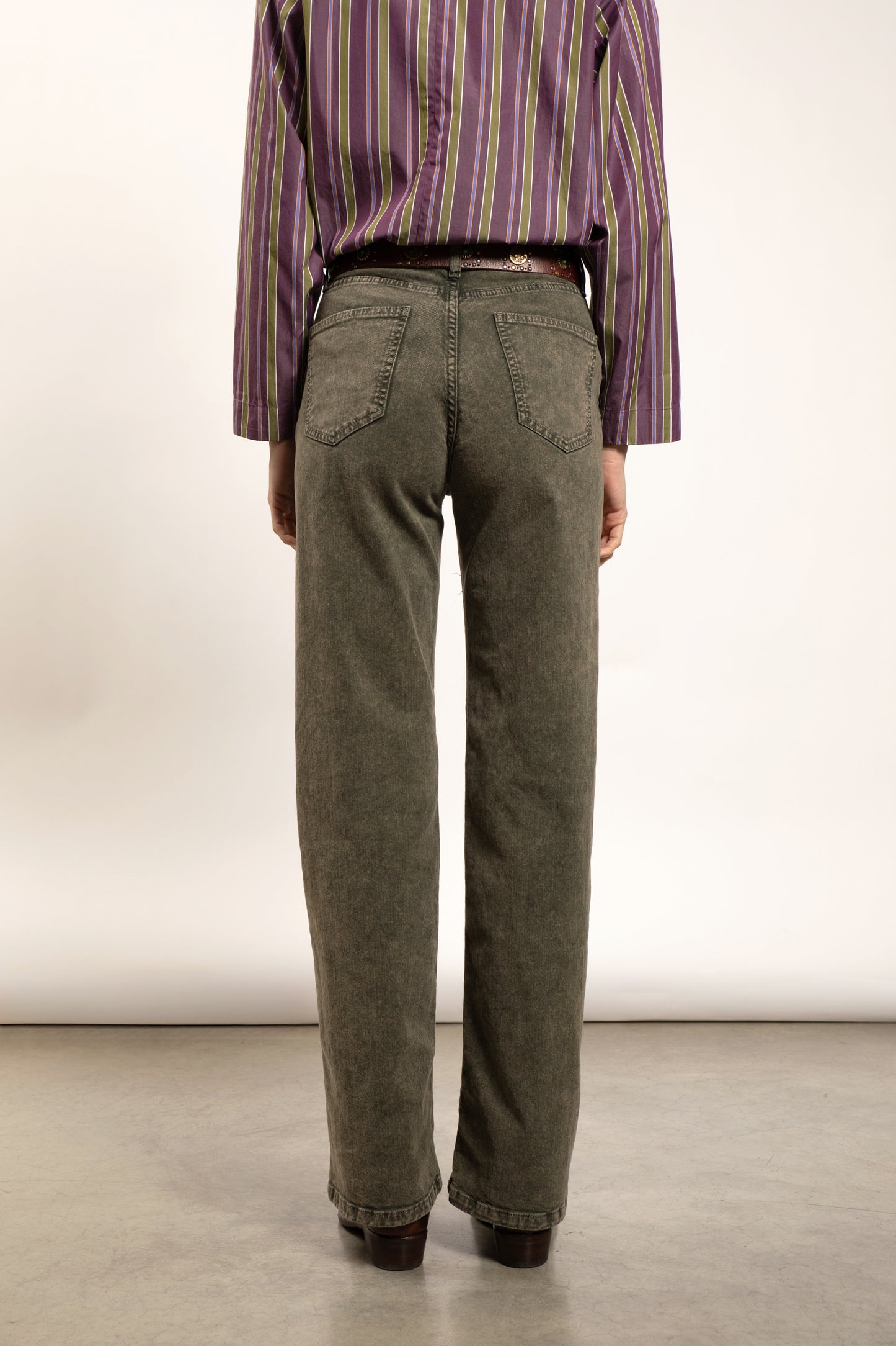 LARGE WASHED JEANS GREEN