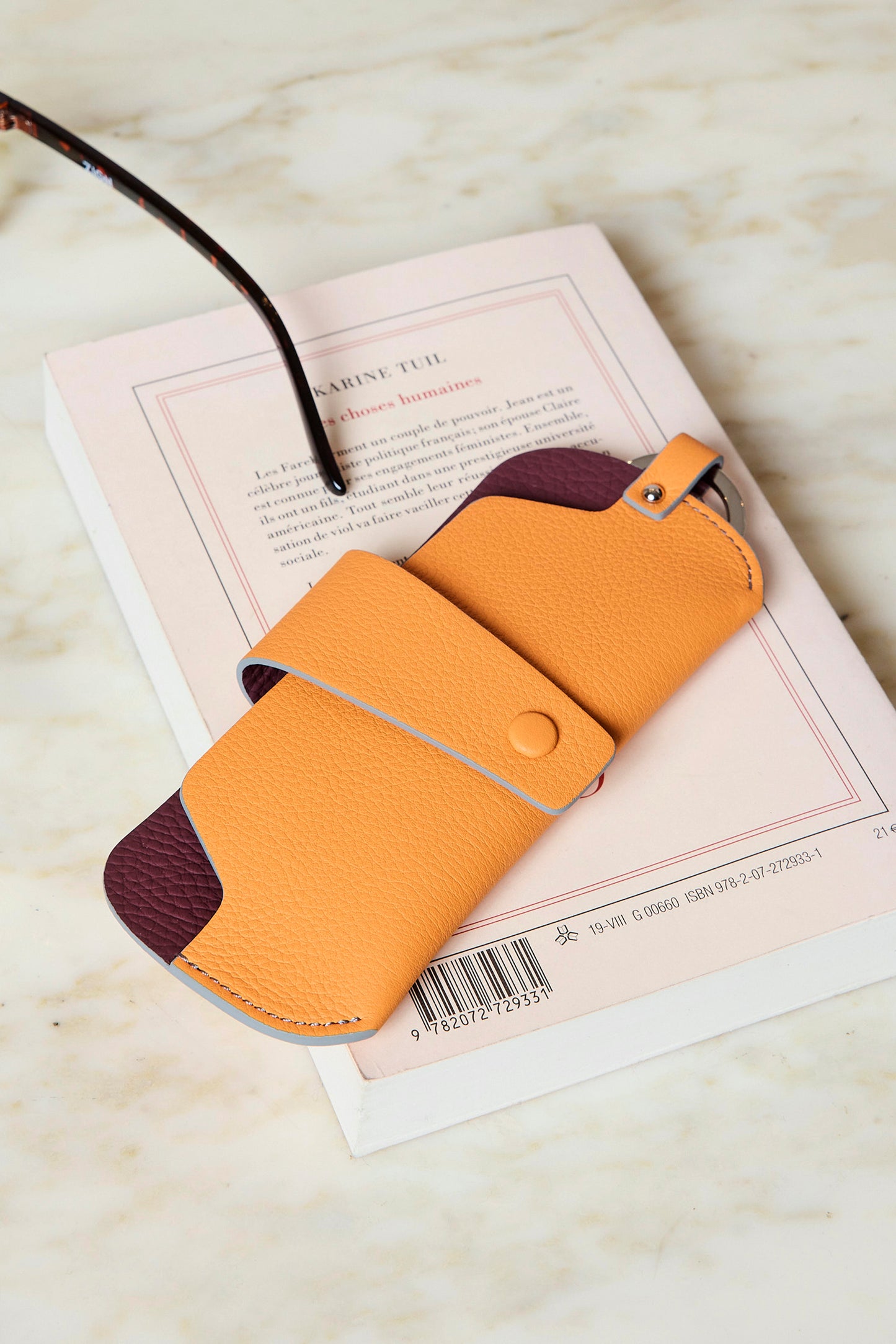 GLASSES HOLDER ORANGE-BURGUNDY