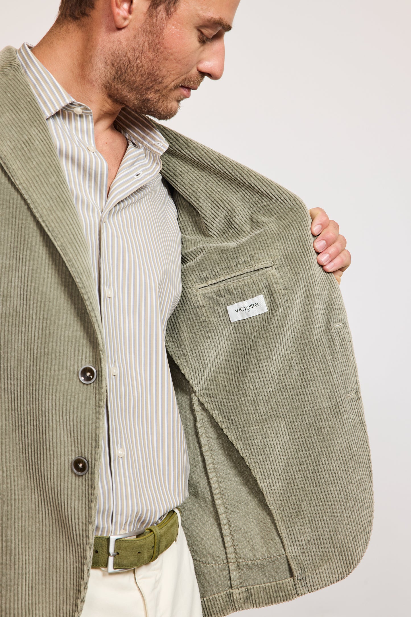 VESTE EN VELOURS VERT