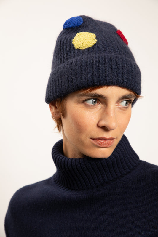 BONNET BRODÉ EN LAINE MARINE