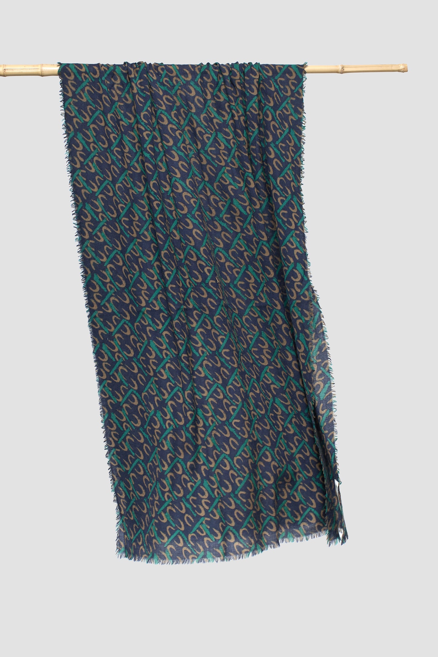 WOOL AND CASHMERE SCARF NAVY