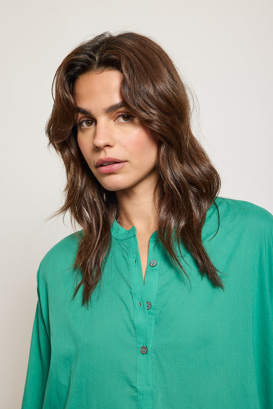 HAUT CHEMISE FEMME °°° VICTOIRE °°° VINTAGE . TAILLE 40 HAUT CHEMISE FEMME °°° VICTOIRE °°° VINTAGE . TAILLE 40