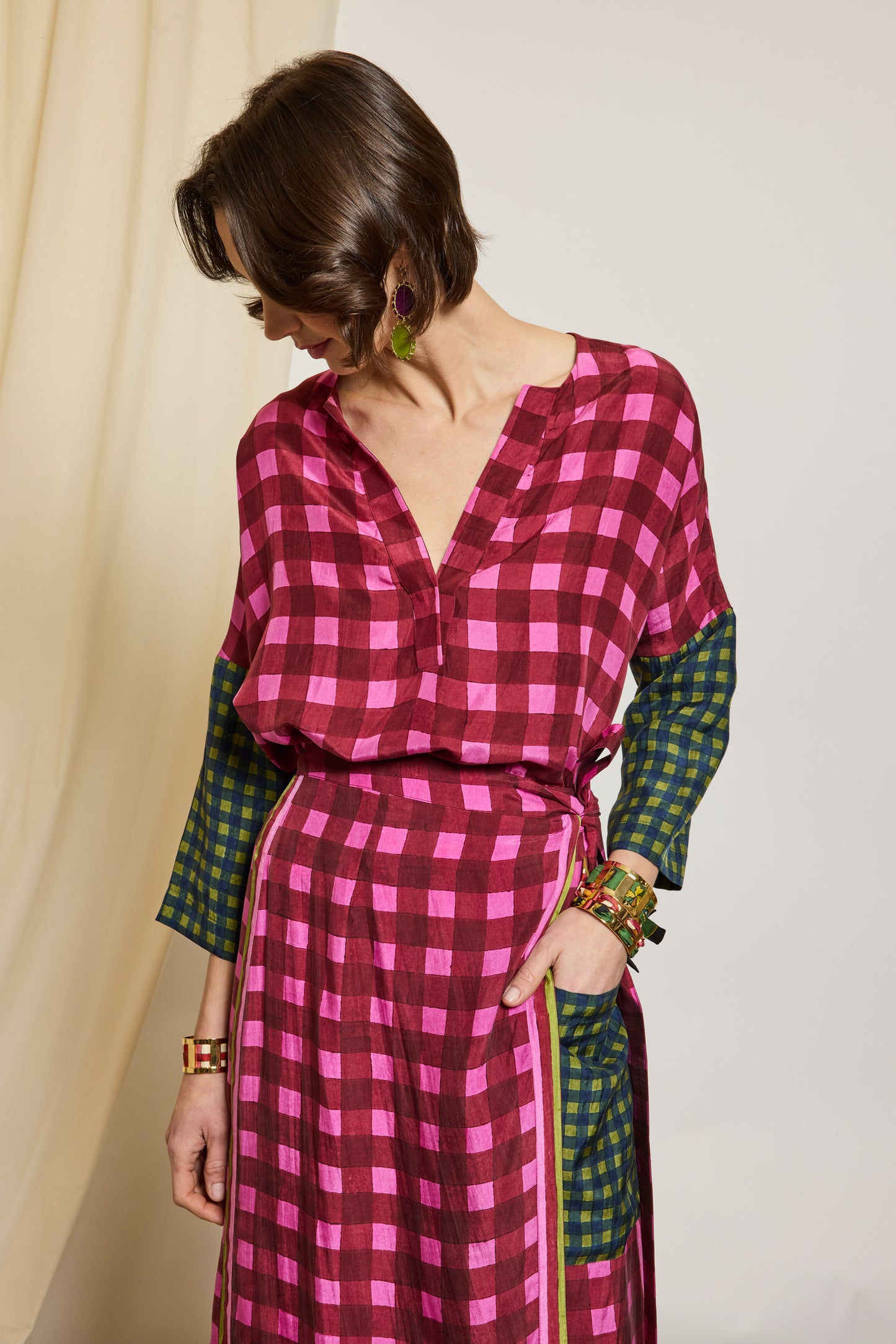 TOP EN SOIE PIXELS FUSCHIA