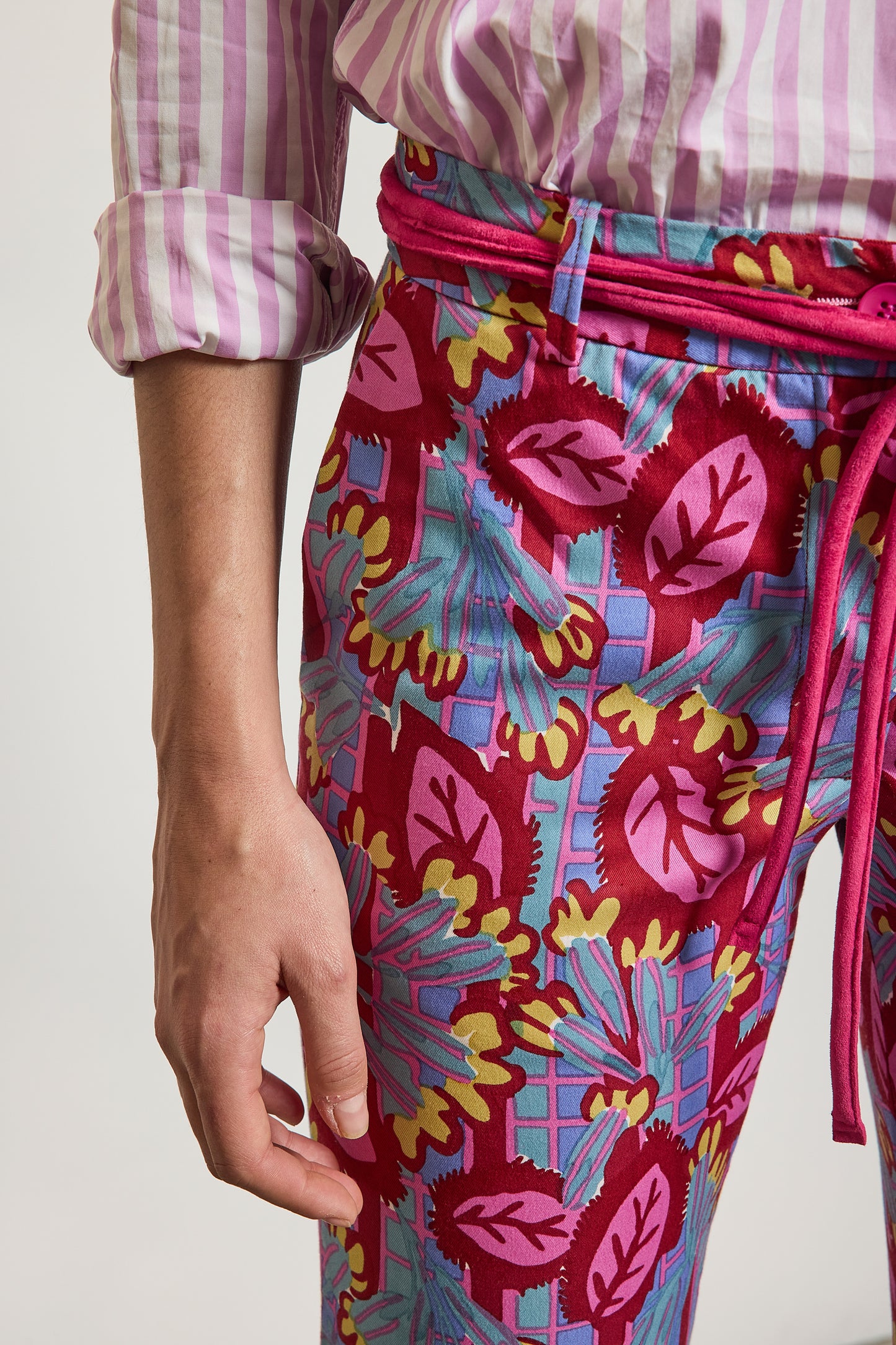 FLORAL PANTS PINK